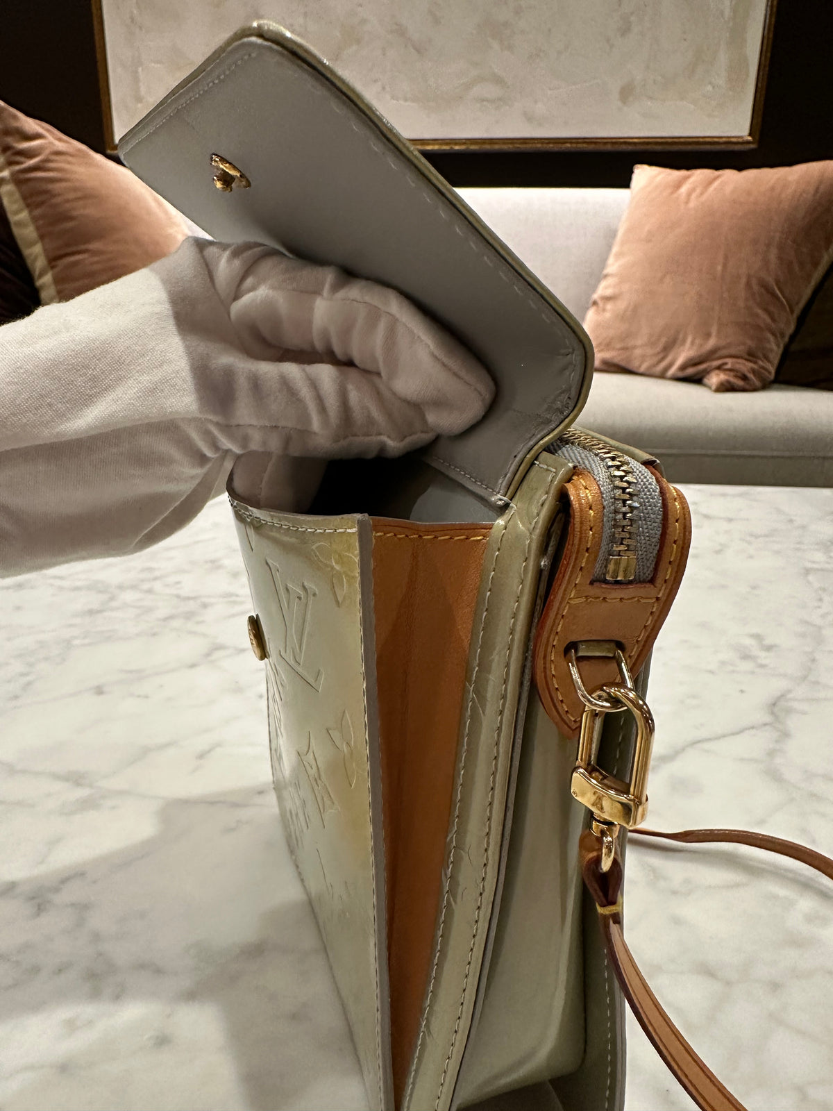 Louis Vuitton Silver Monogram Vernis Mott Bag