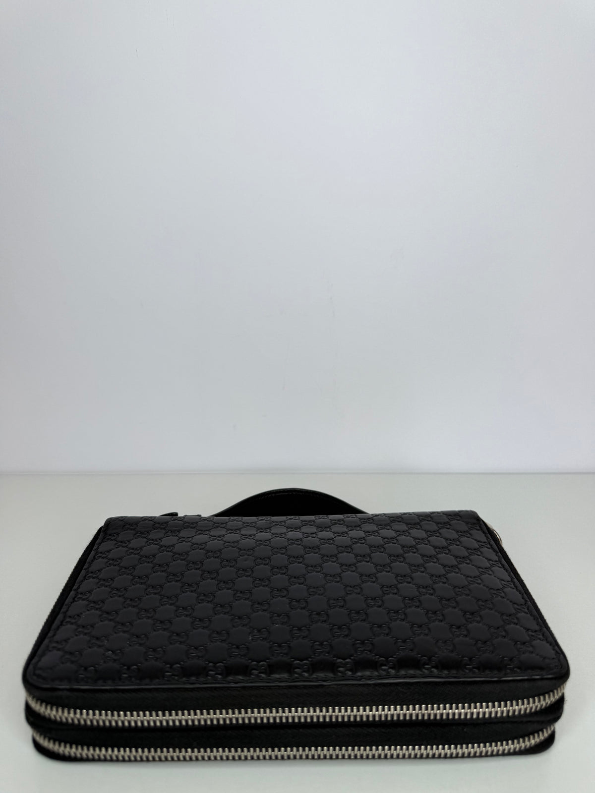 Gucci Men’s Black Microguccissima Long Zippy Organizer Wallet