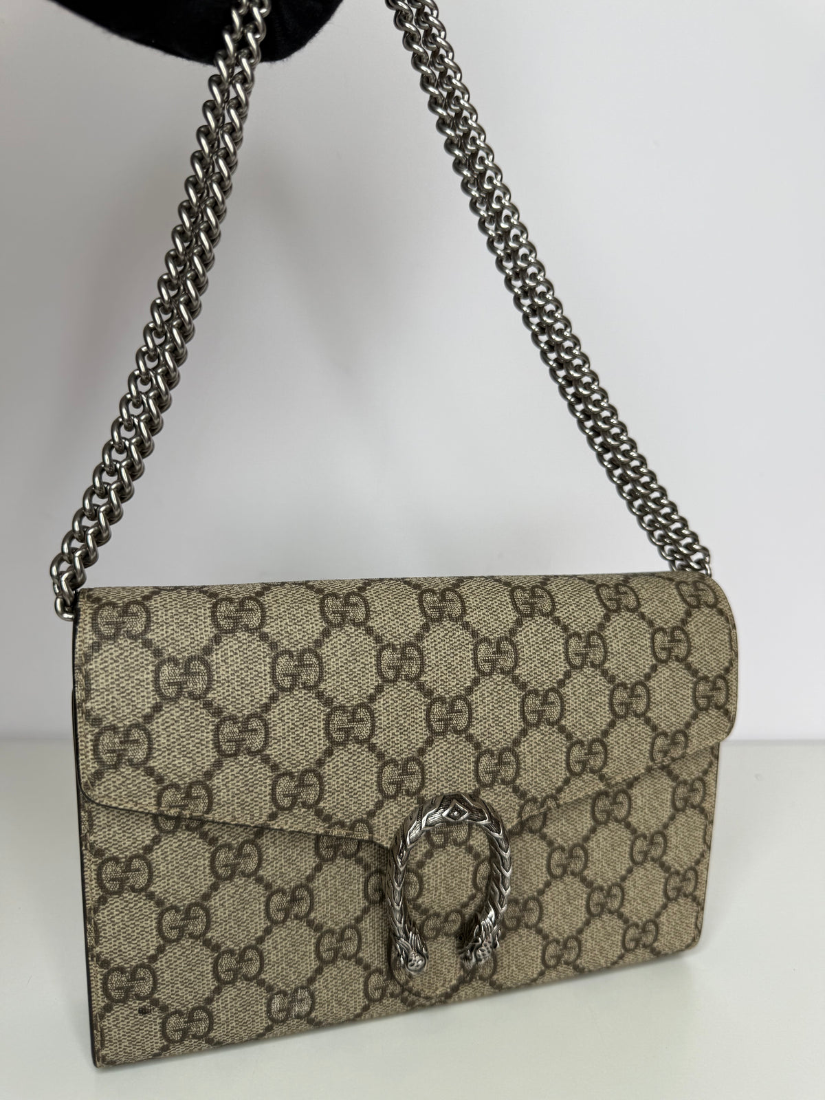 Gucci Dionysus GG Supreme Beige/Ebony Chain Wallet