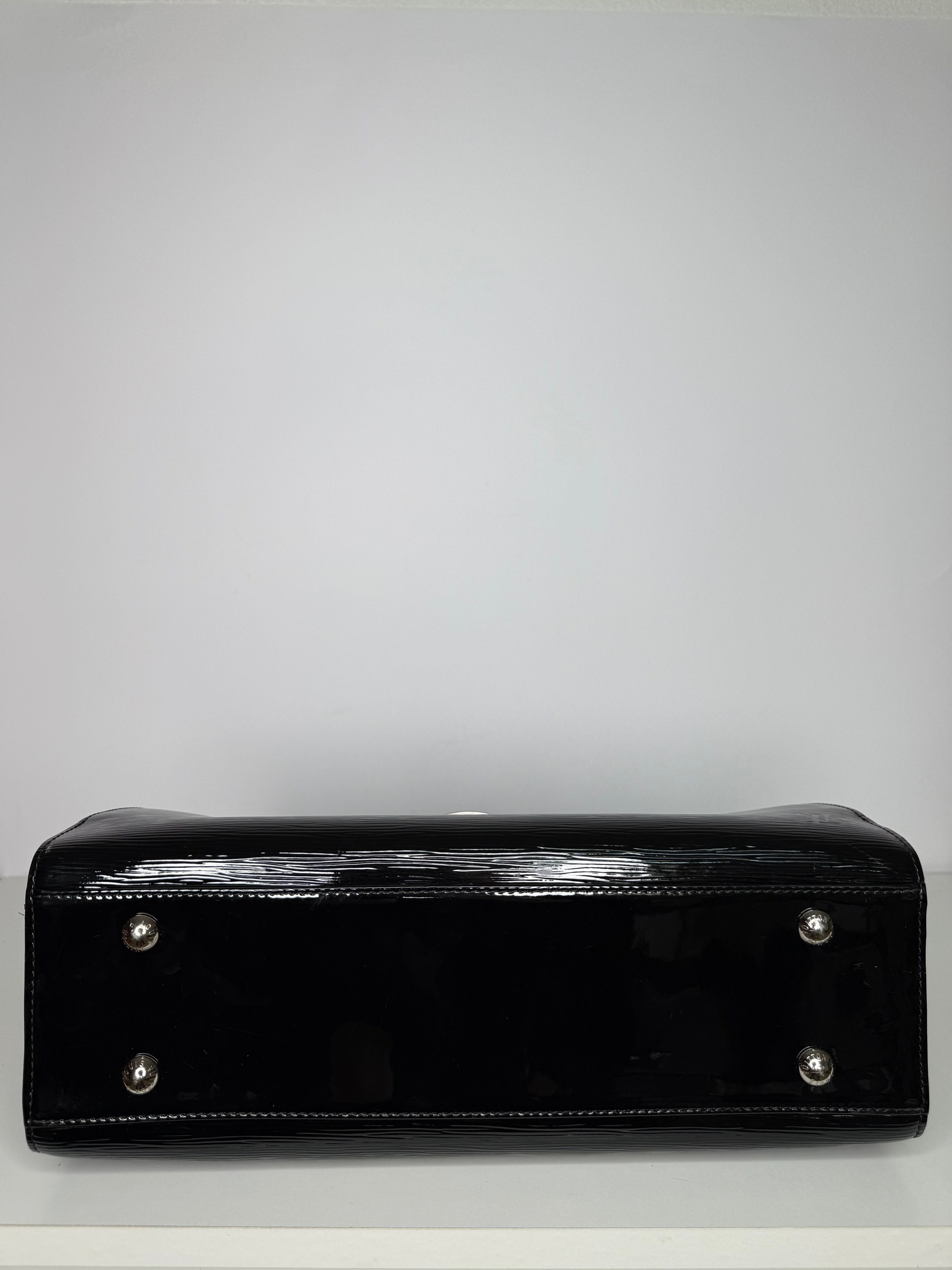 Louis Vuitton Black Epi Leather Pont Neuf GM Bag