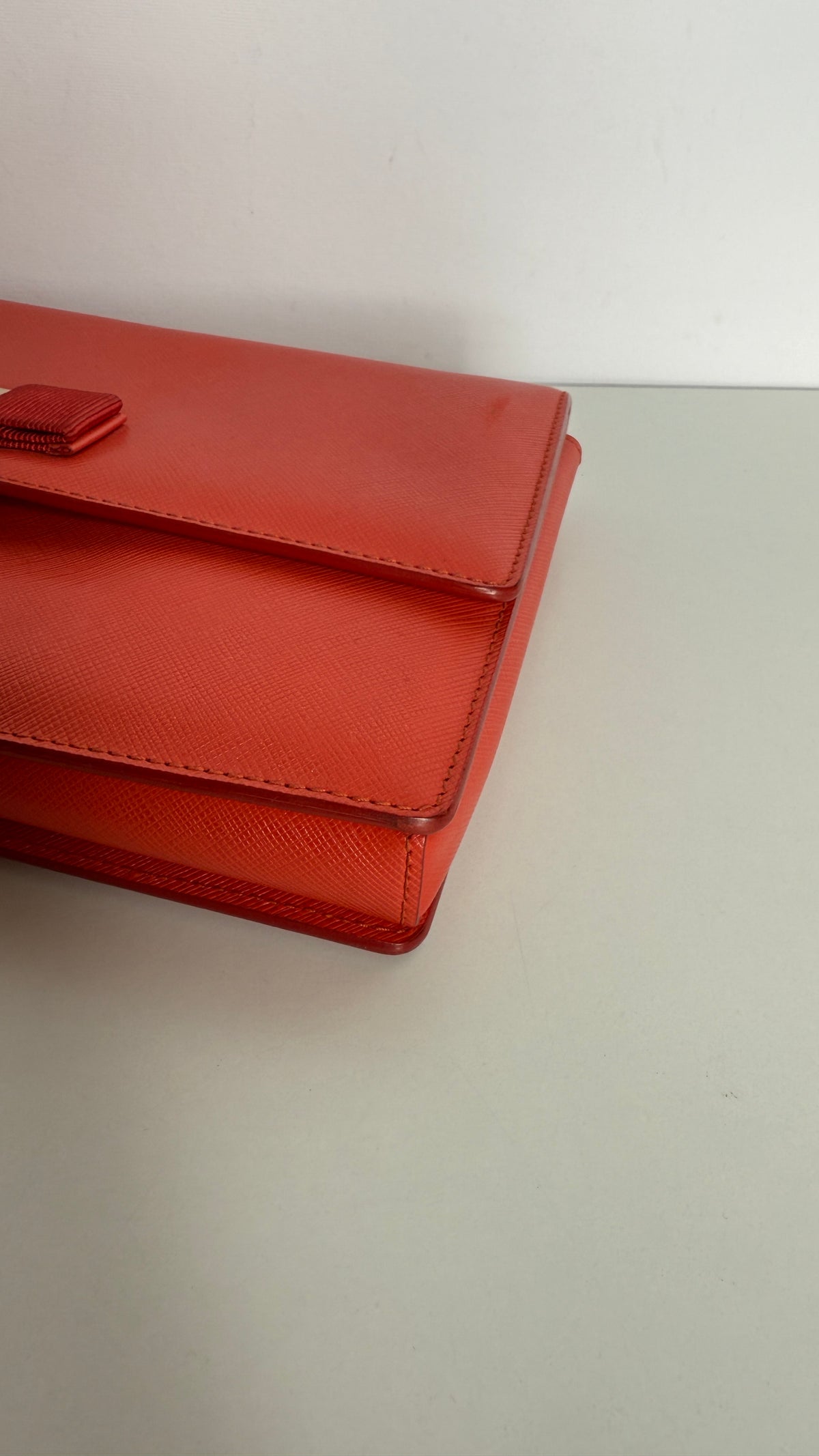 Salvatore Ferragamo Red Leather Vara Bow Chain Shoulder Bag