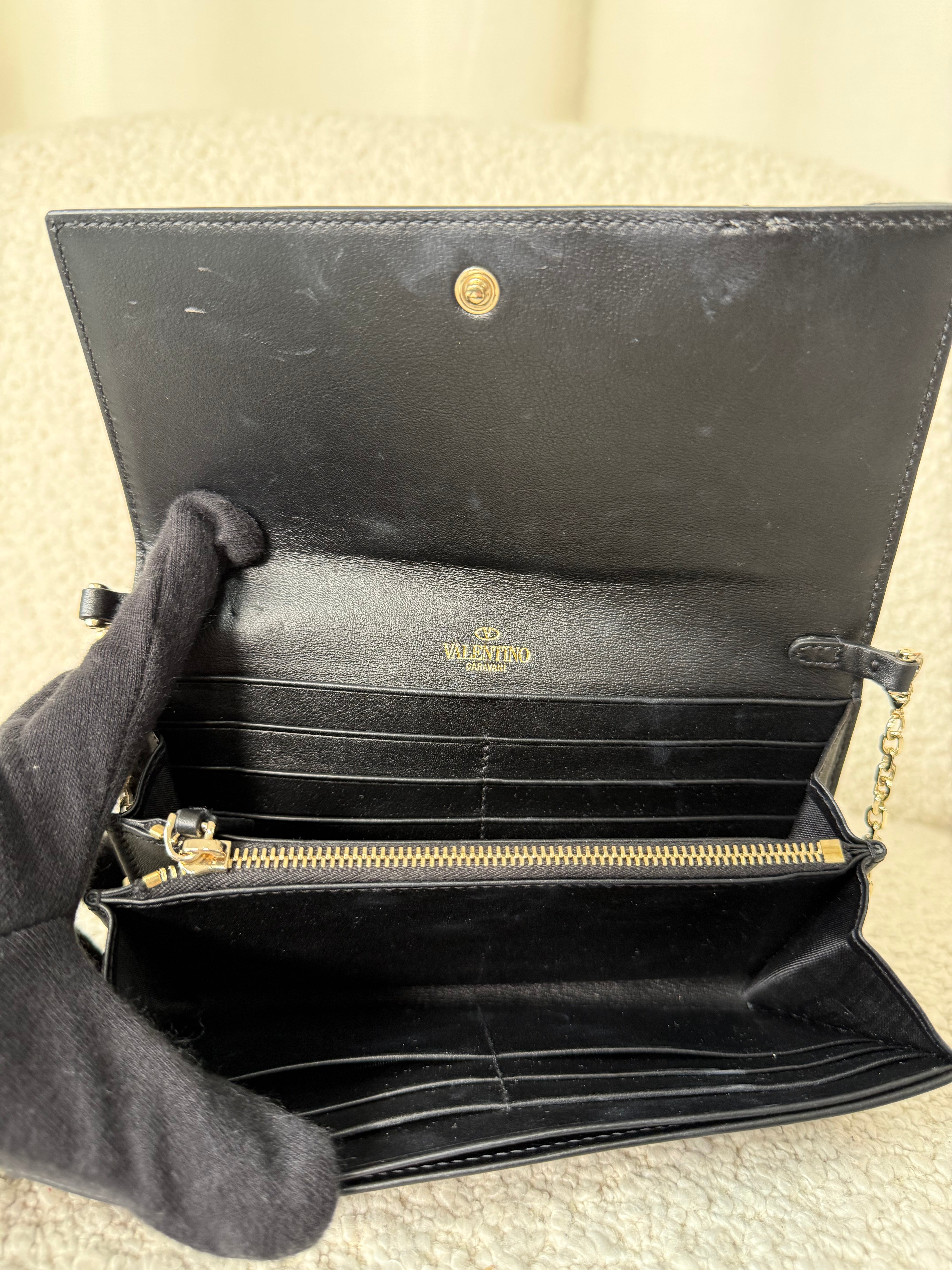 Valentino Garavani Parrot Motif and Black Leather Wallet on Chain