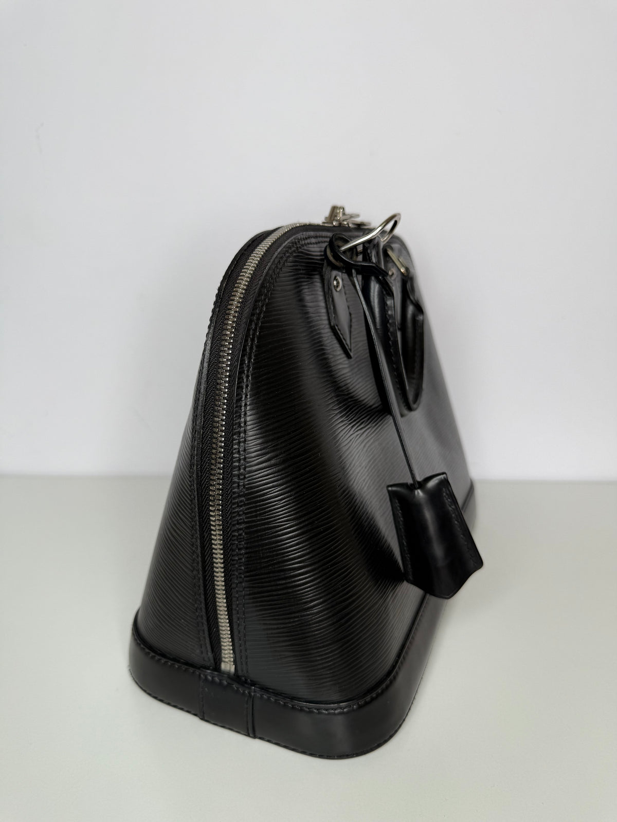 Louis Vuitton Alma PM Black Epi Leather