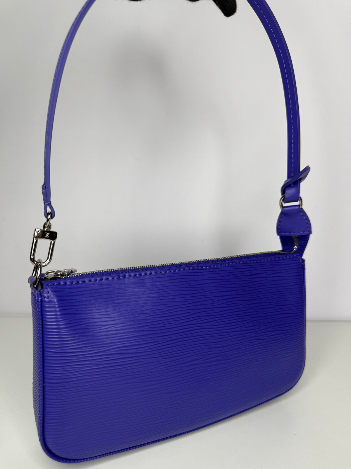 Louis Vuitton Figue Epi Leather Pochette Accessories NM