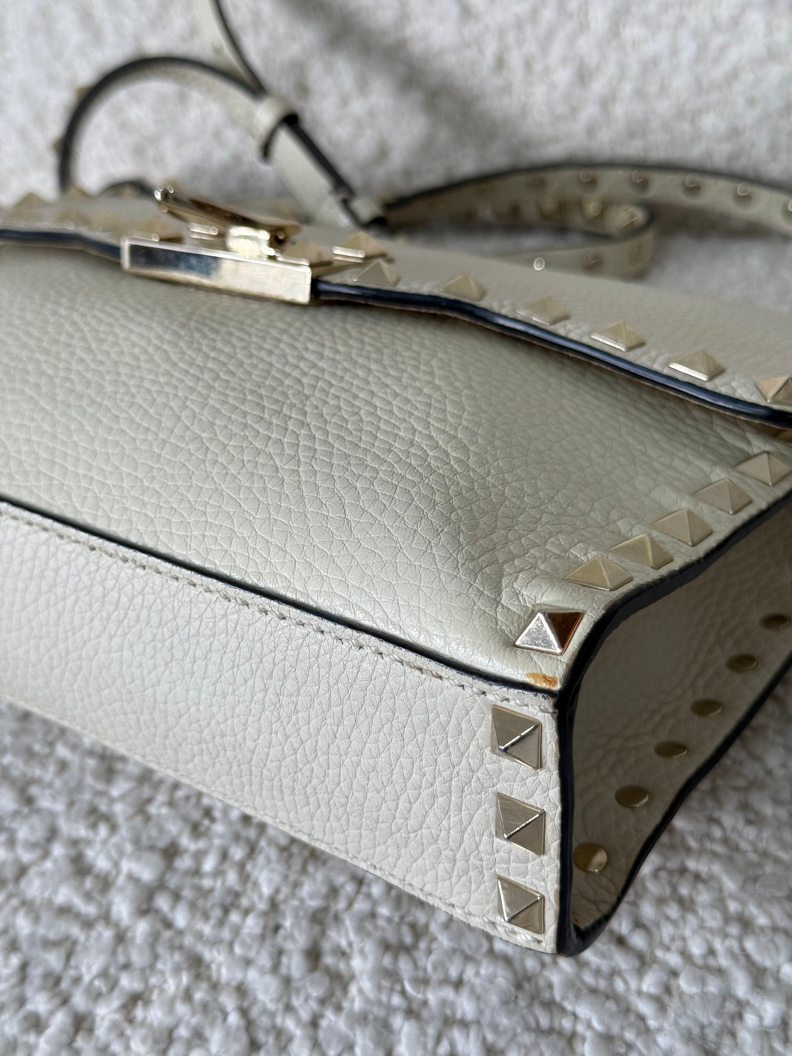 Valentino Garavani Small Rockstud Grainy Calfskin Crossbody Bag Ivory