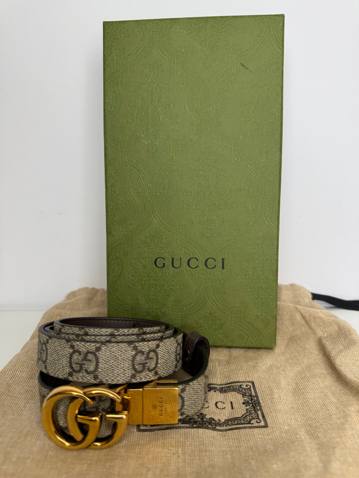 Gucci GG Supreme Canvas Reversible Thin Belt