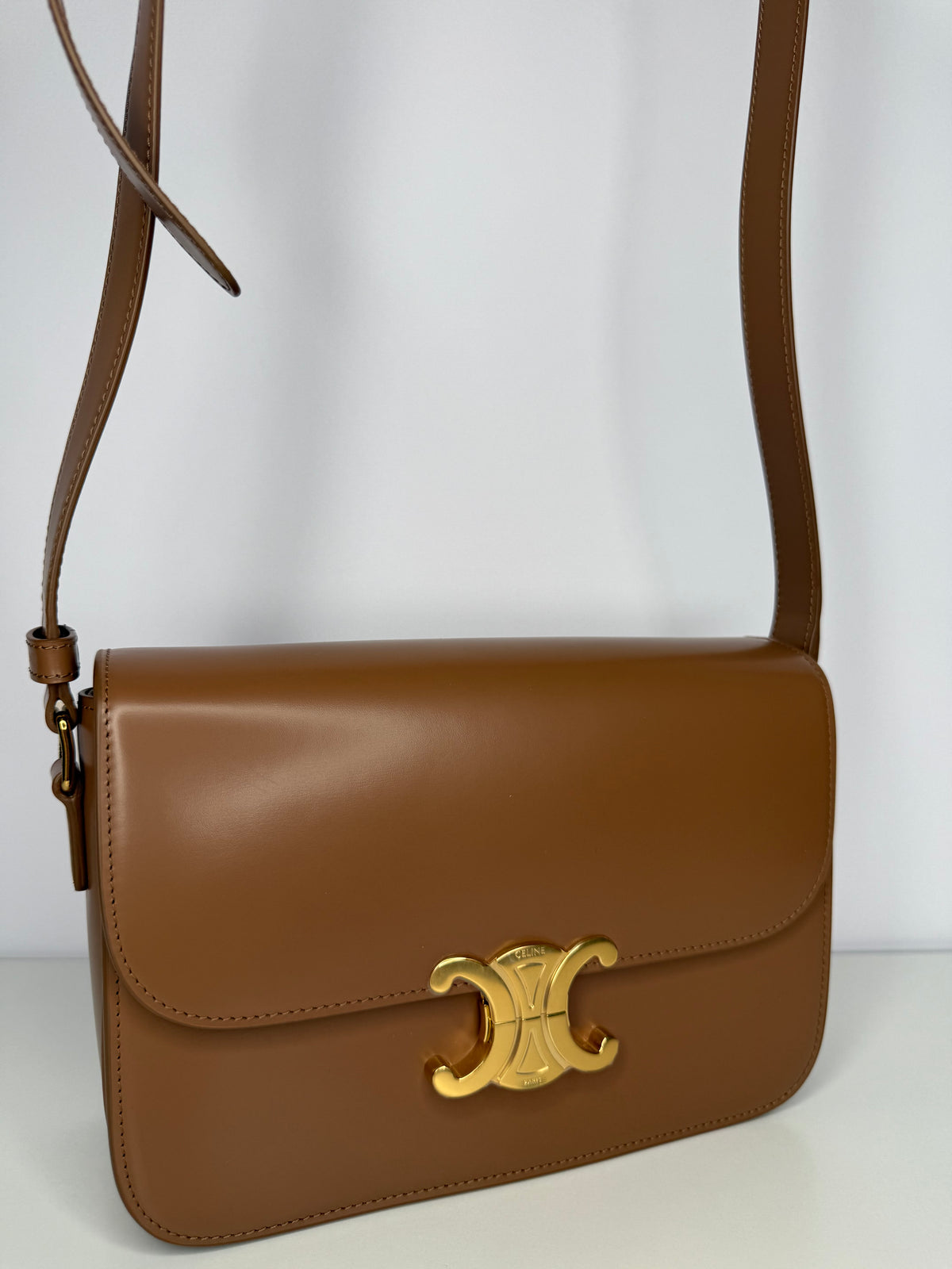 Celine Classique Triomphe Bag In Glazed Brown Shiny Calfskin