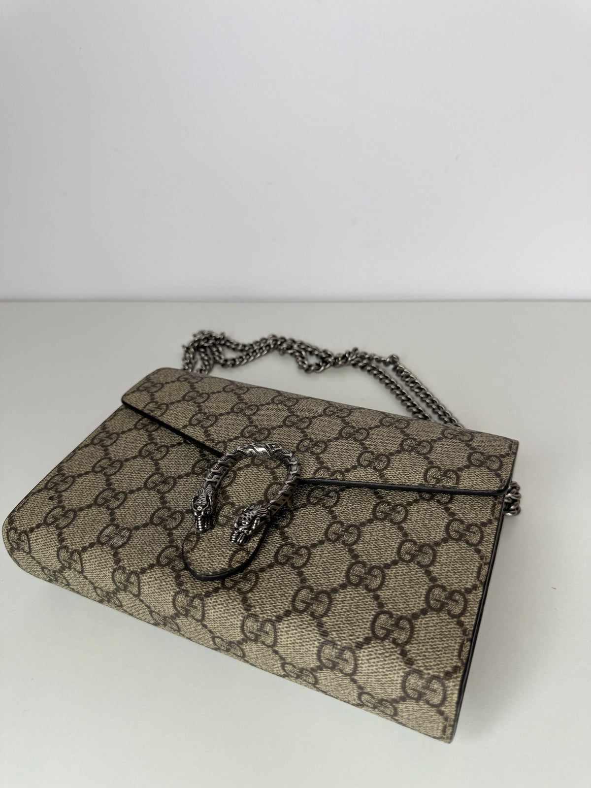 Gucci Dionysus GG Supreme Beige/Ebony Chain Wallet