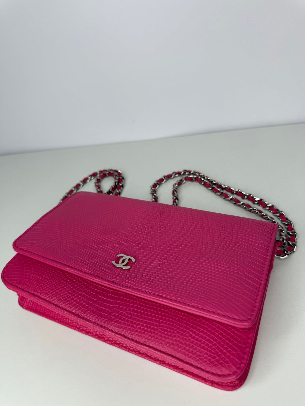 Chanel Pink Lizard Embossed Classic Wallet On Chain