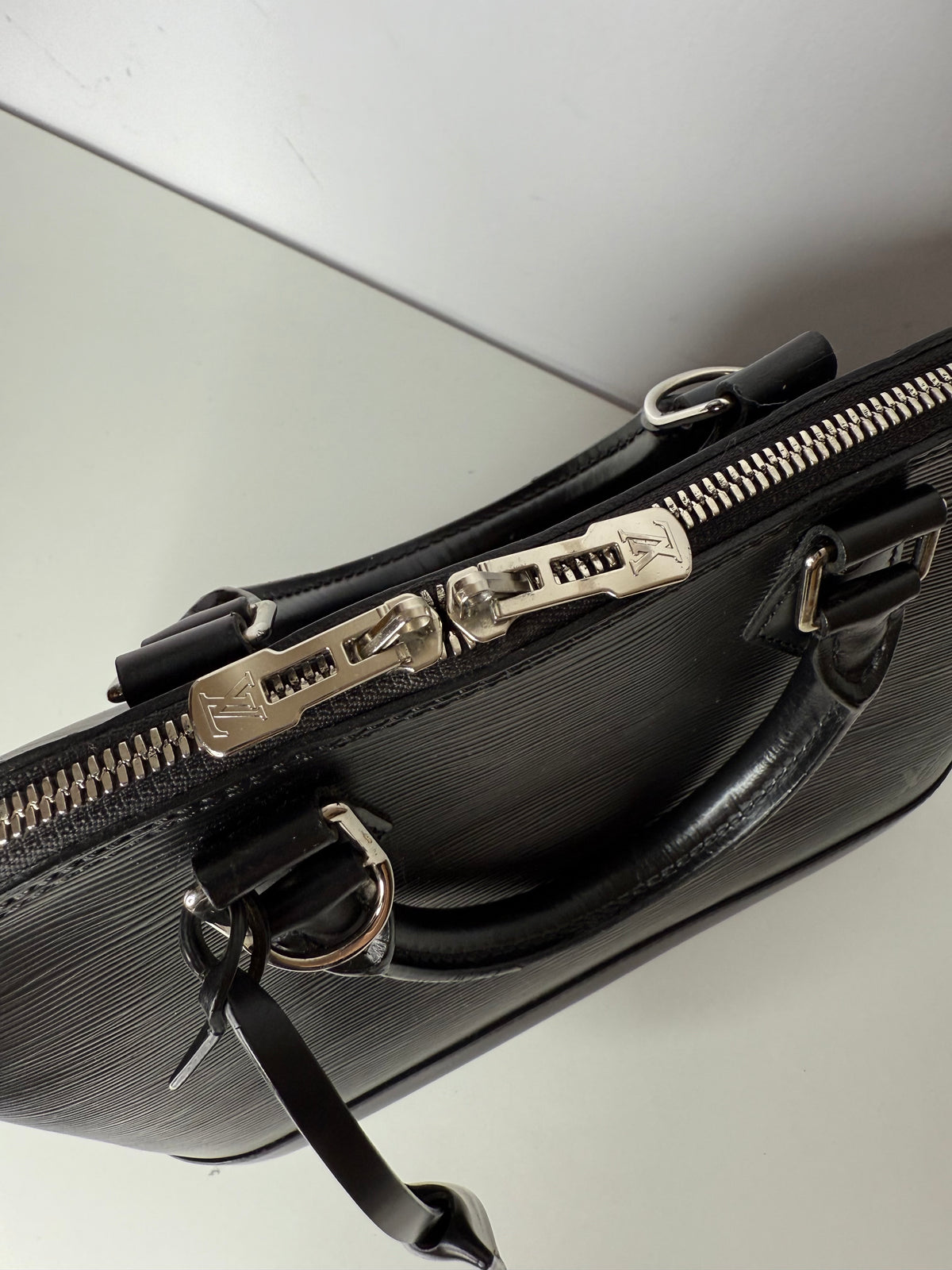 Louis Vuitton Alma PM Black Epi Leather