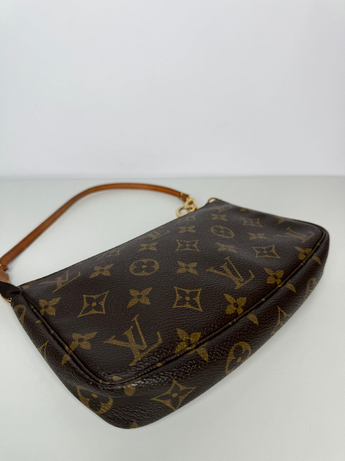 Louis Vuitton Pochette Accessories Monogram Canvas with Extender Key Ring