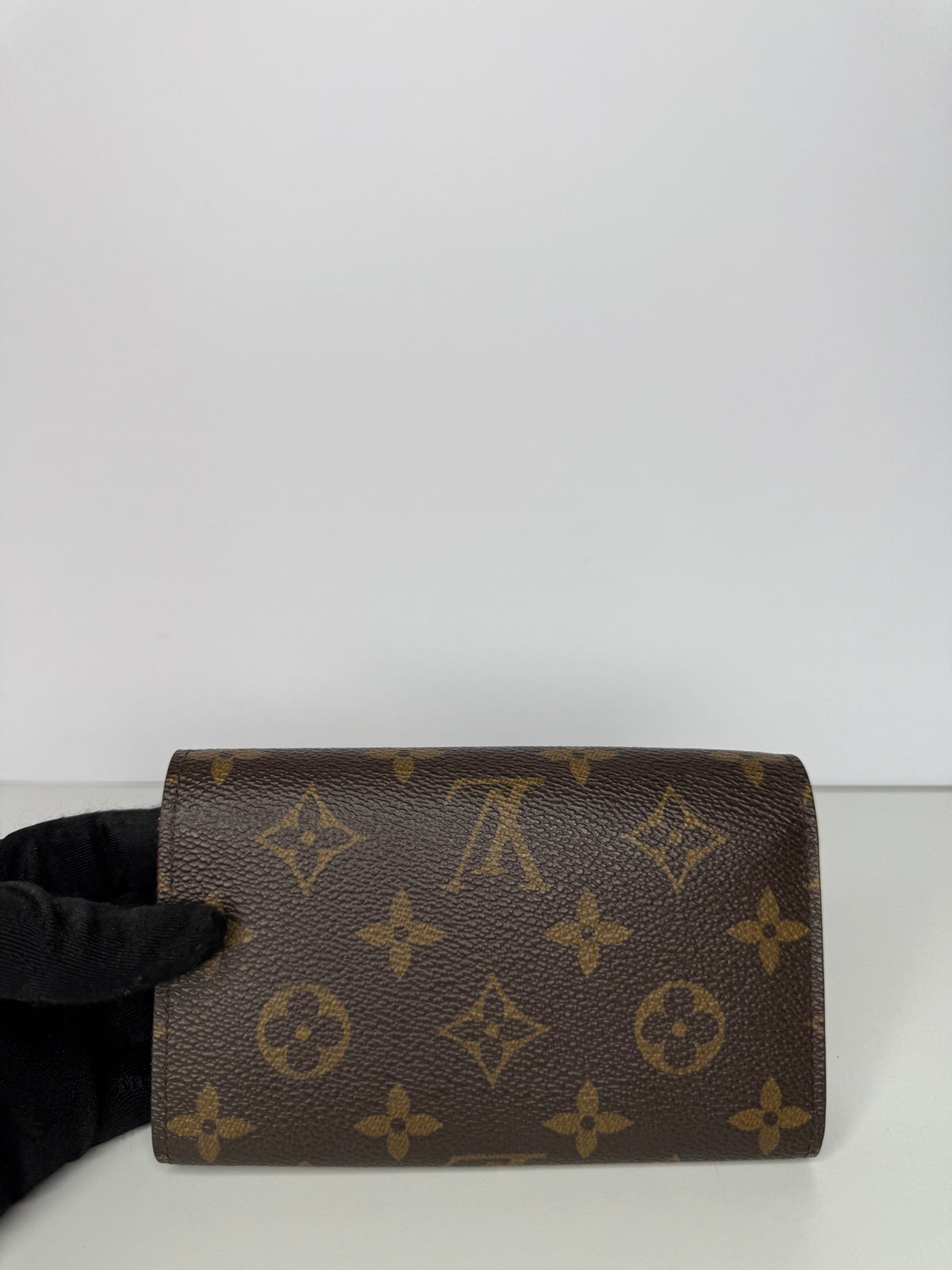Louis Vuitton Monogram Canvas Porte-Monnaie Tresor Wallet