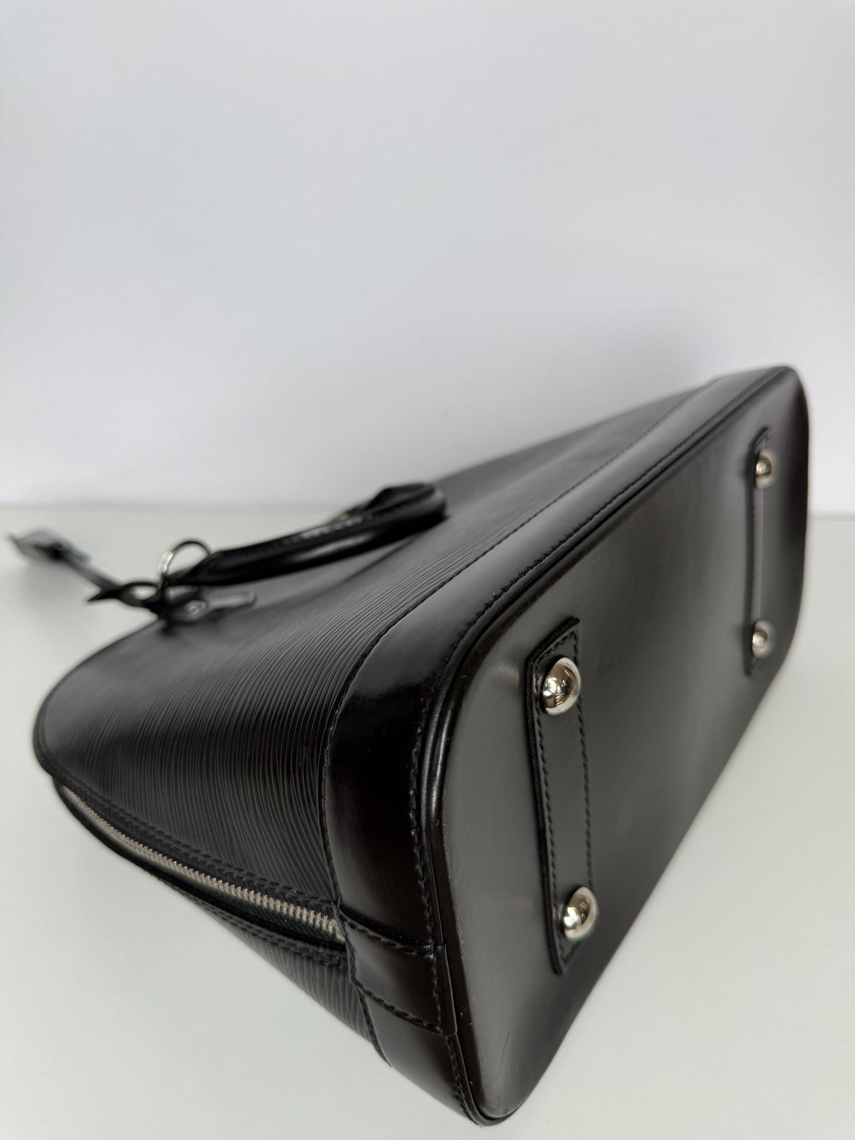 Louis Vuitton Alma PM Black Epi Leather