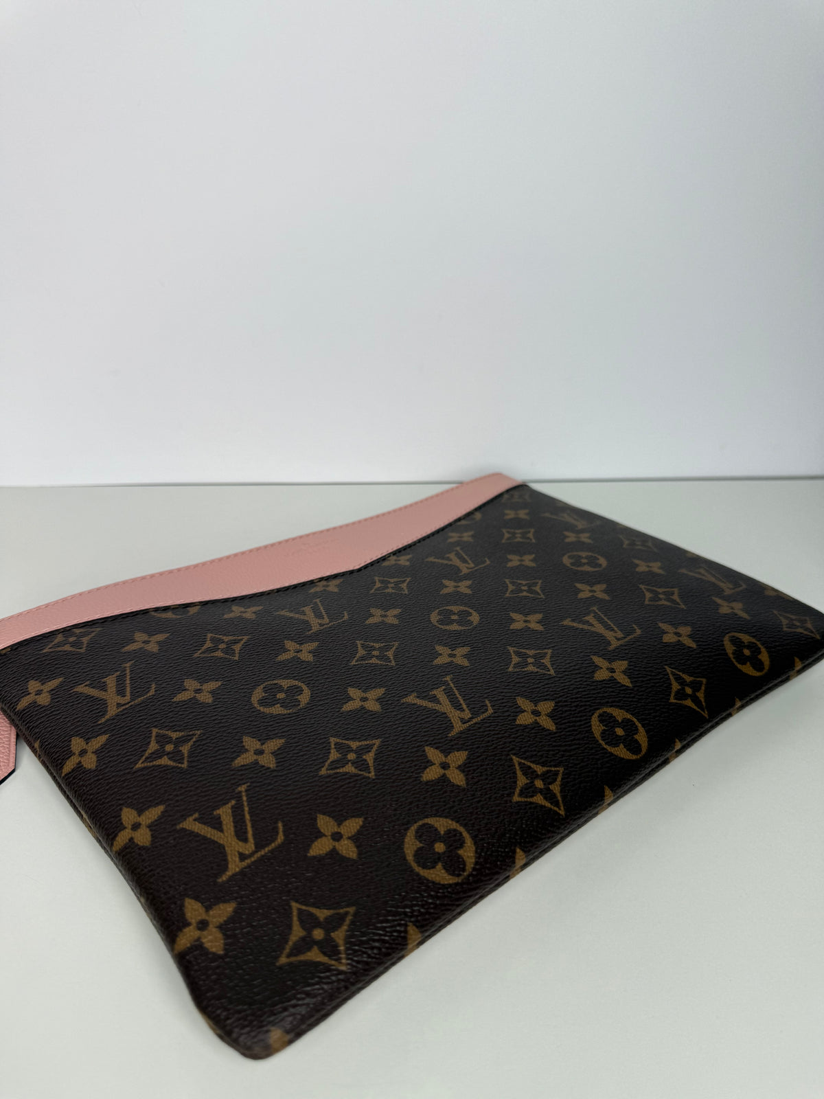 Louis Vuitton Rose Poudre Monogram Canvas Daily Pouch