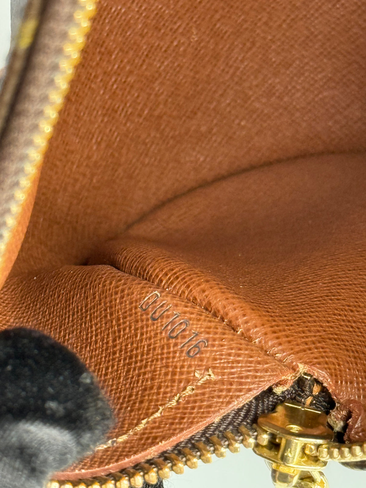 Louis Vuitton Papillon 28 Monogram Canvas
