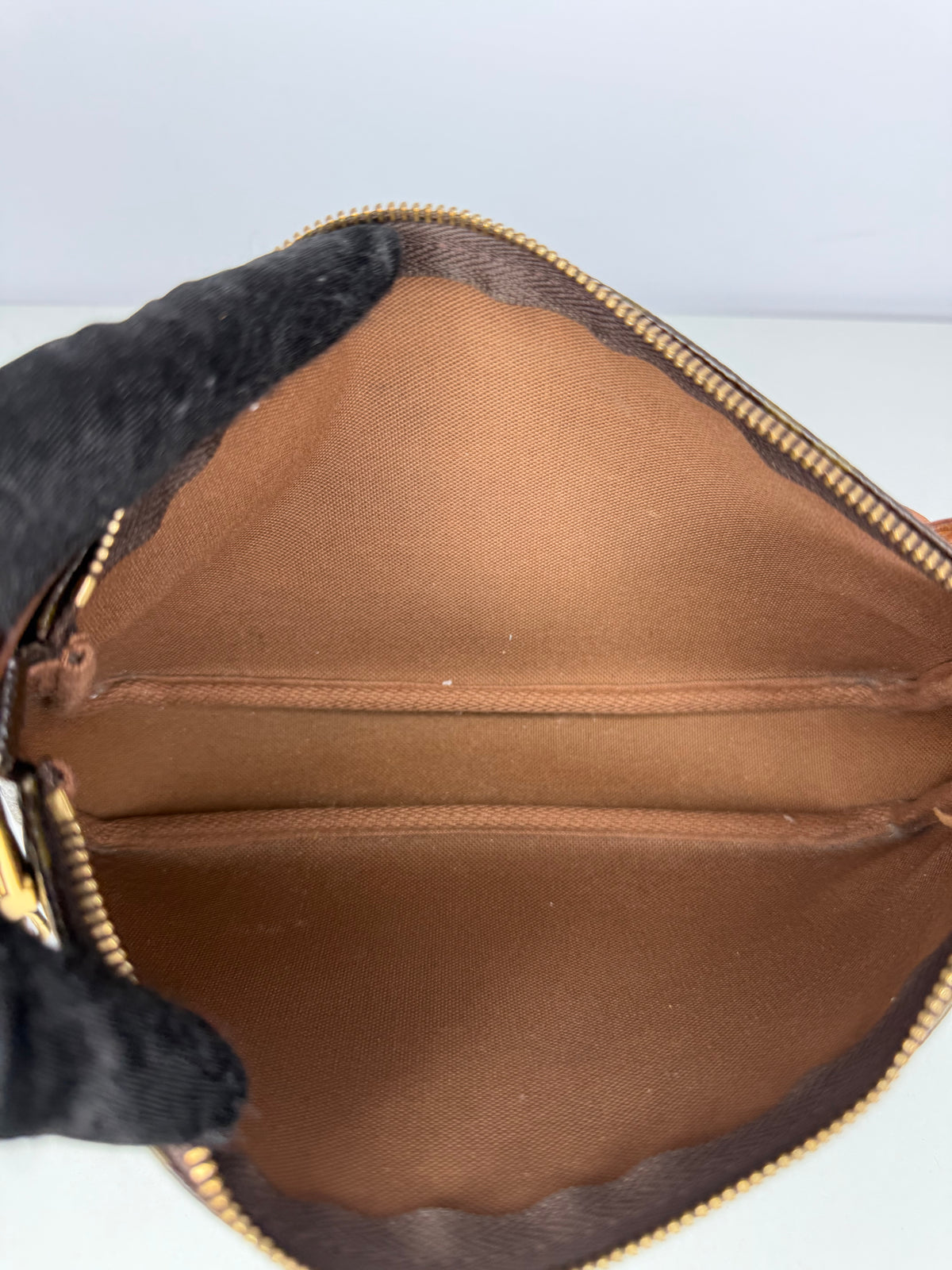 Louis Vuitton Pochette Accessories Monogram Canvas with strap extender