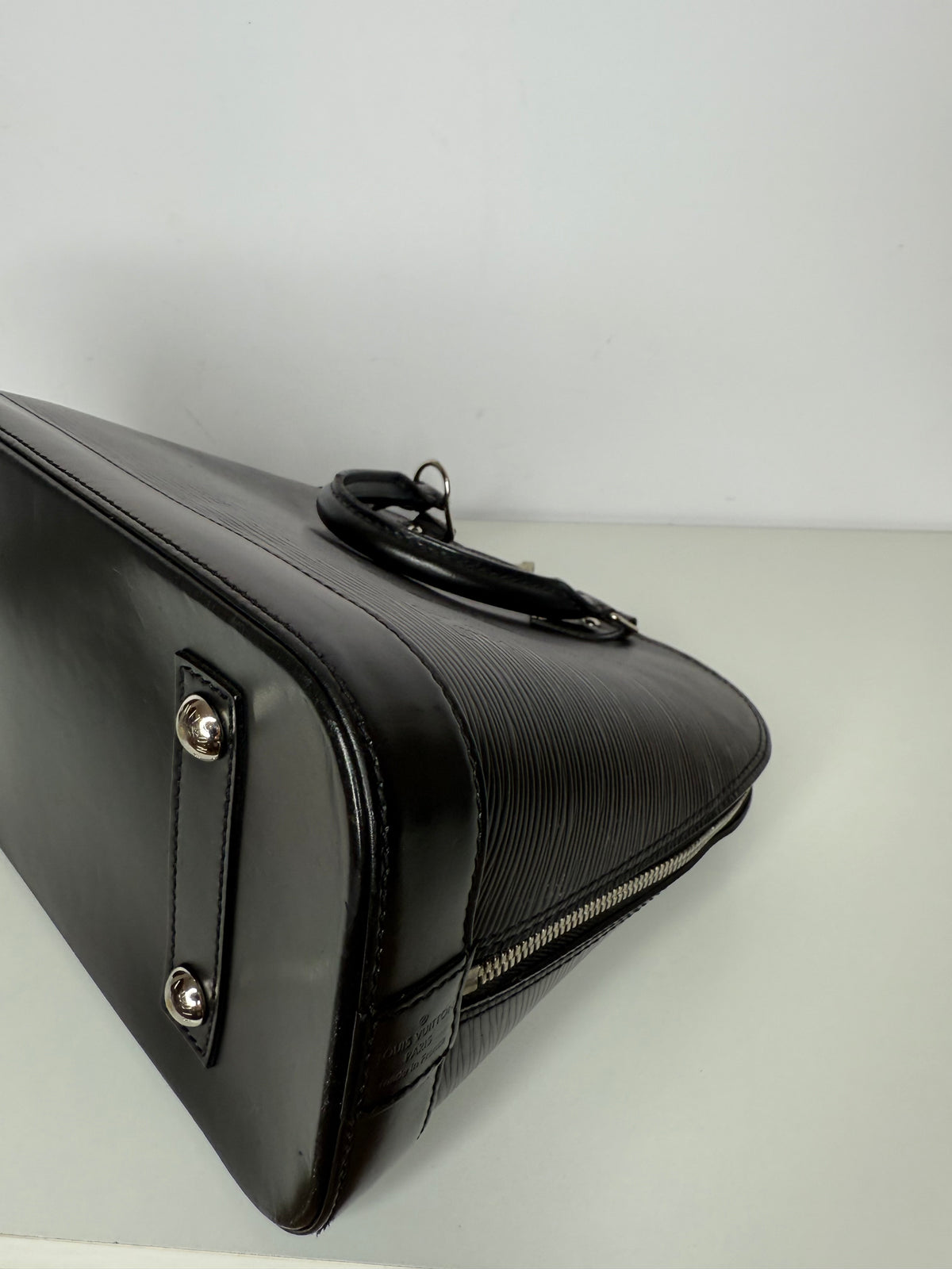 Louis Vuitton Alma PM Black Epi Leather