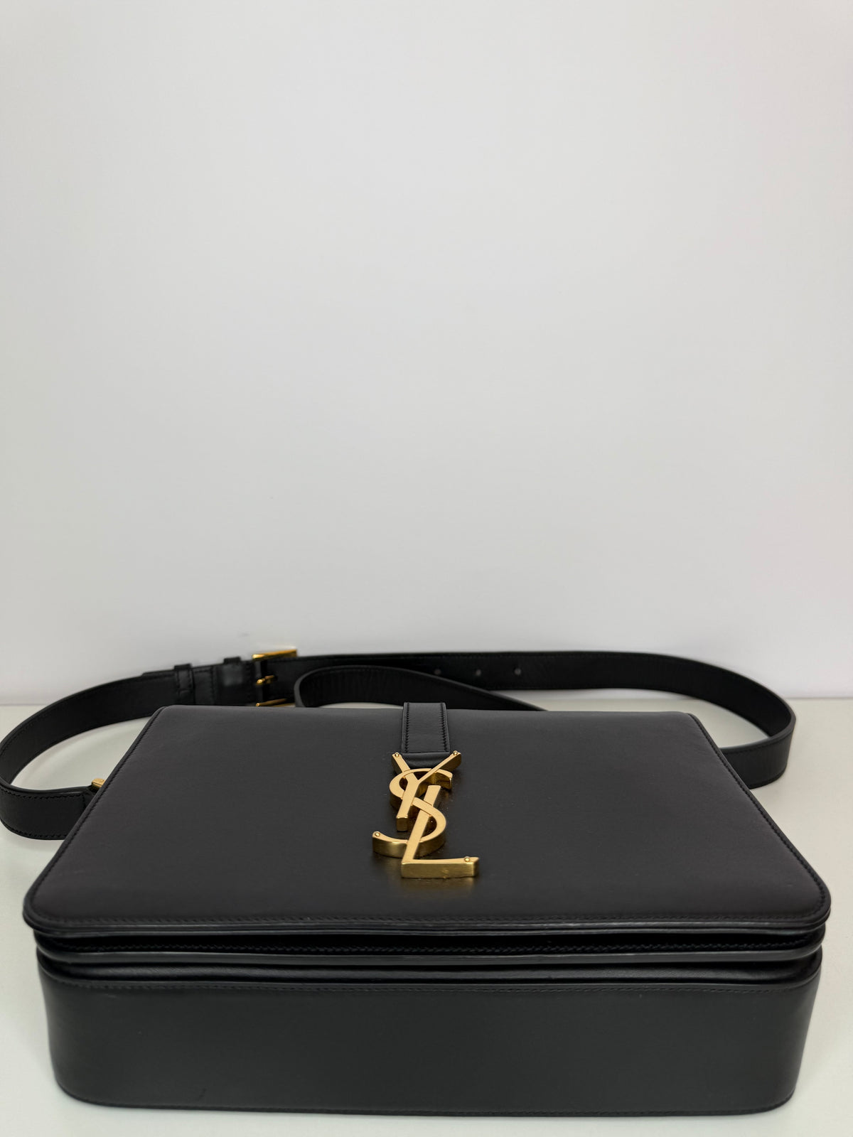 Saint Laurent Black Medium Smooth Calfskin Université Bag