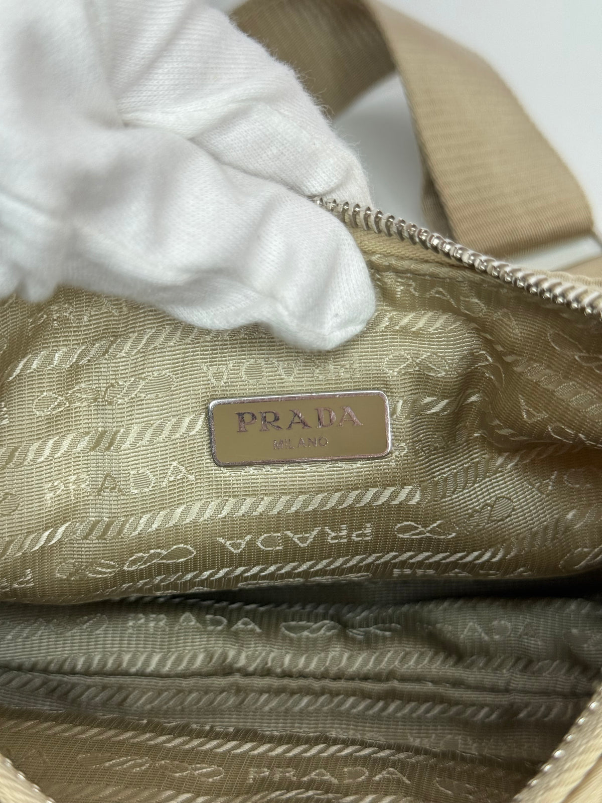 Prada Re-Edition 2005 Re-Nylon Dessert Beige Pochette