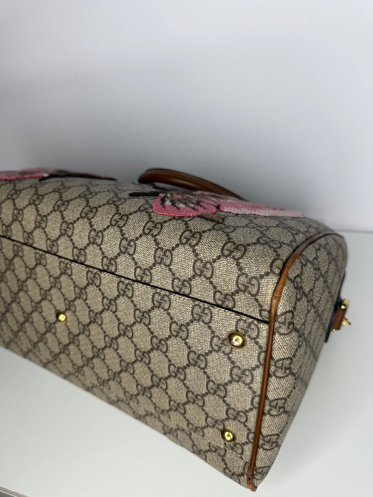 Gucci Beige/Ebony GG Supreme Coated Canvas Butterfly Embroidered Boston Bag