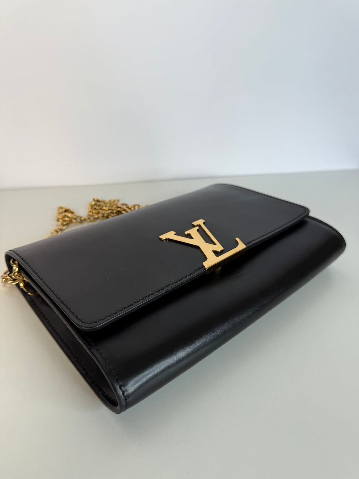 Louis Vuitton Black Calfskin Leather Chain Louise Clutch