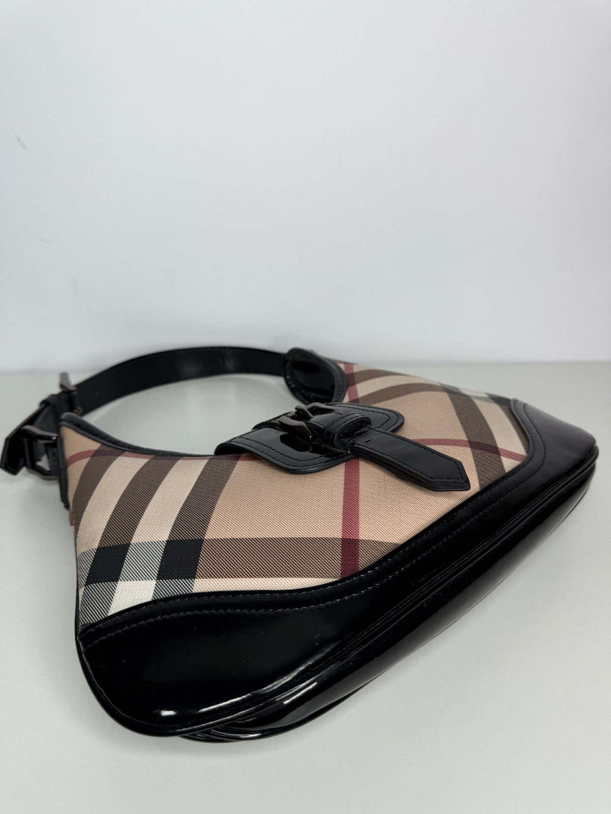 Burberry Black/Beige Nova Check PVC and Patent Leather Mini Brooke Hobo