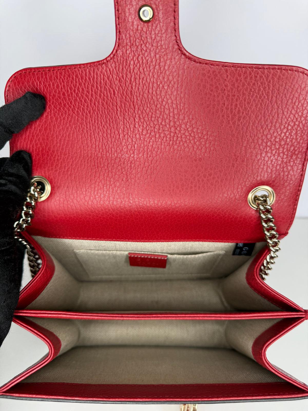 Gucci Red Dollar Calfskin Small Interlocking G Shoulder Bag