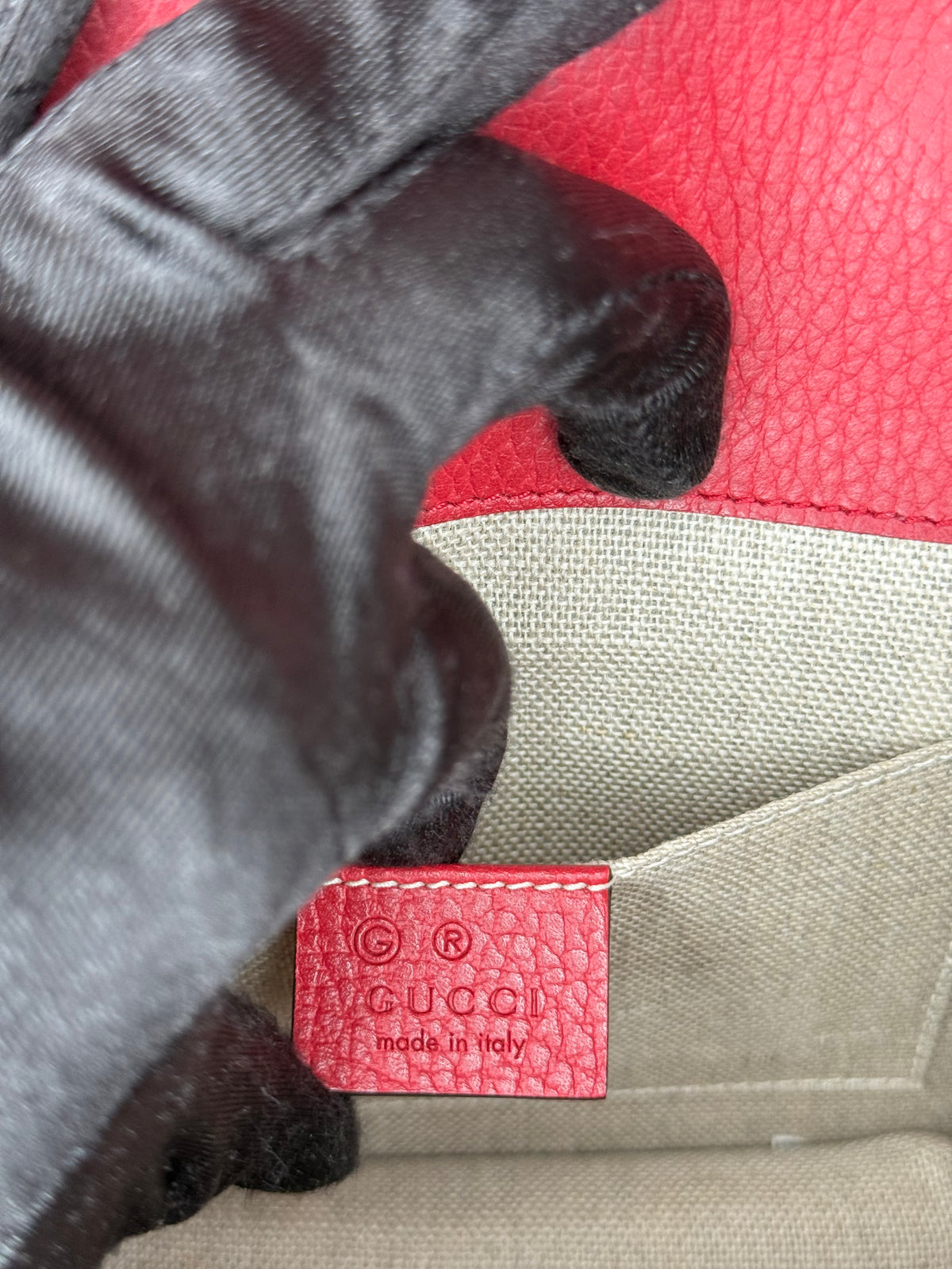 Gucci Red Dollar Calfskin Small Interlocking G Shoulder Bag