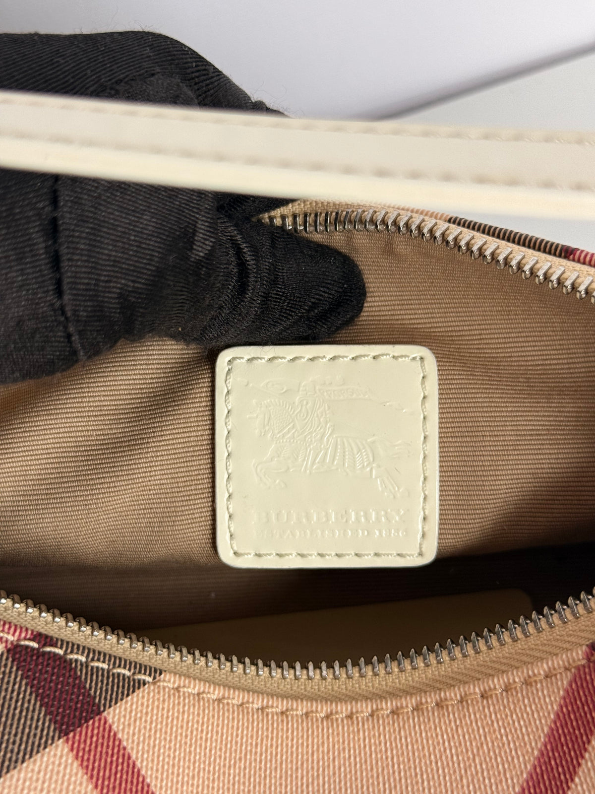 Burberry Nova Check Mini Boat Pochette White Patent Leather