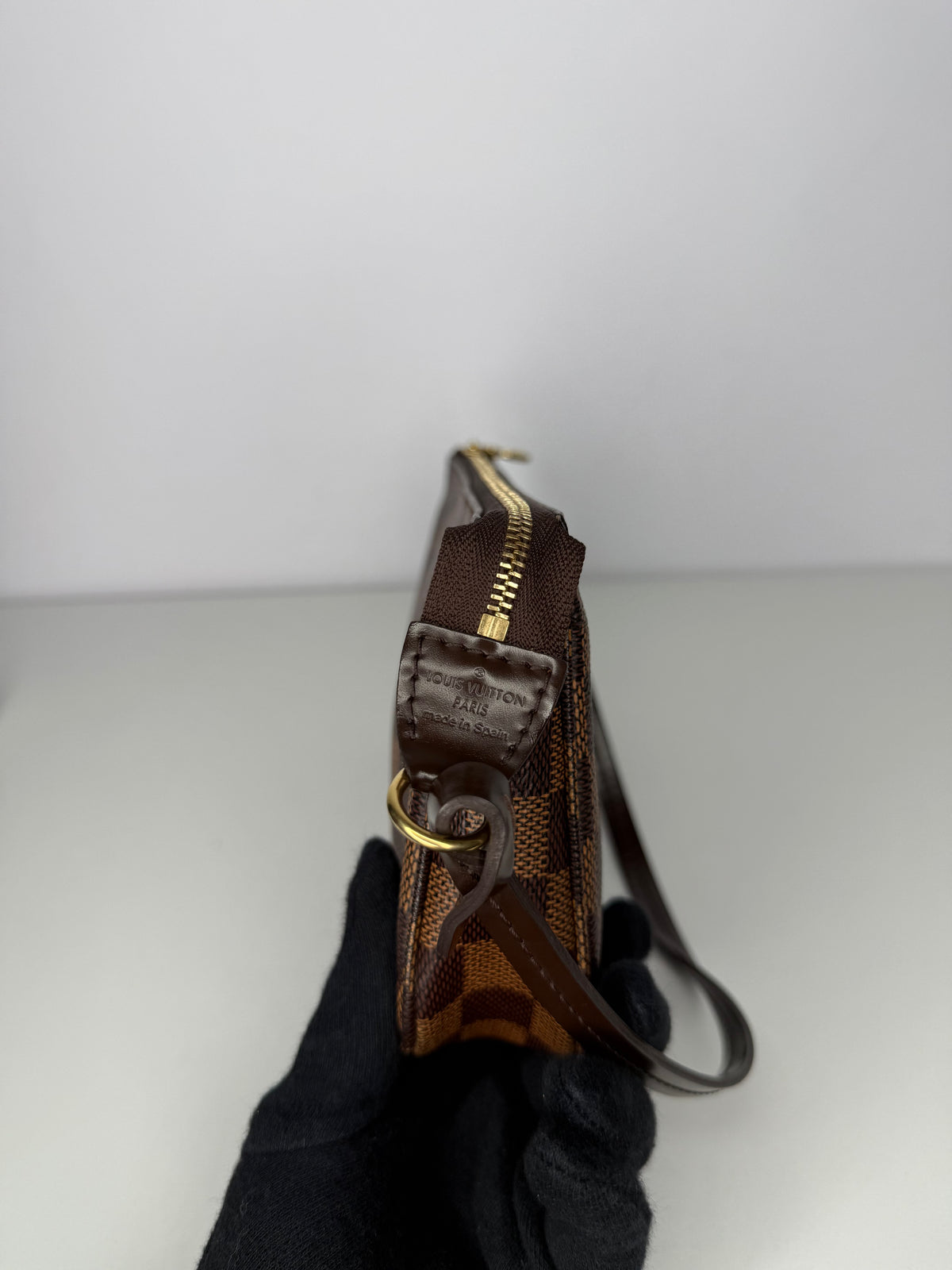 Louis Vuitton Pochette Accessoires Damier Ebene Canvas