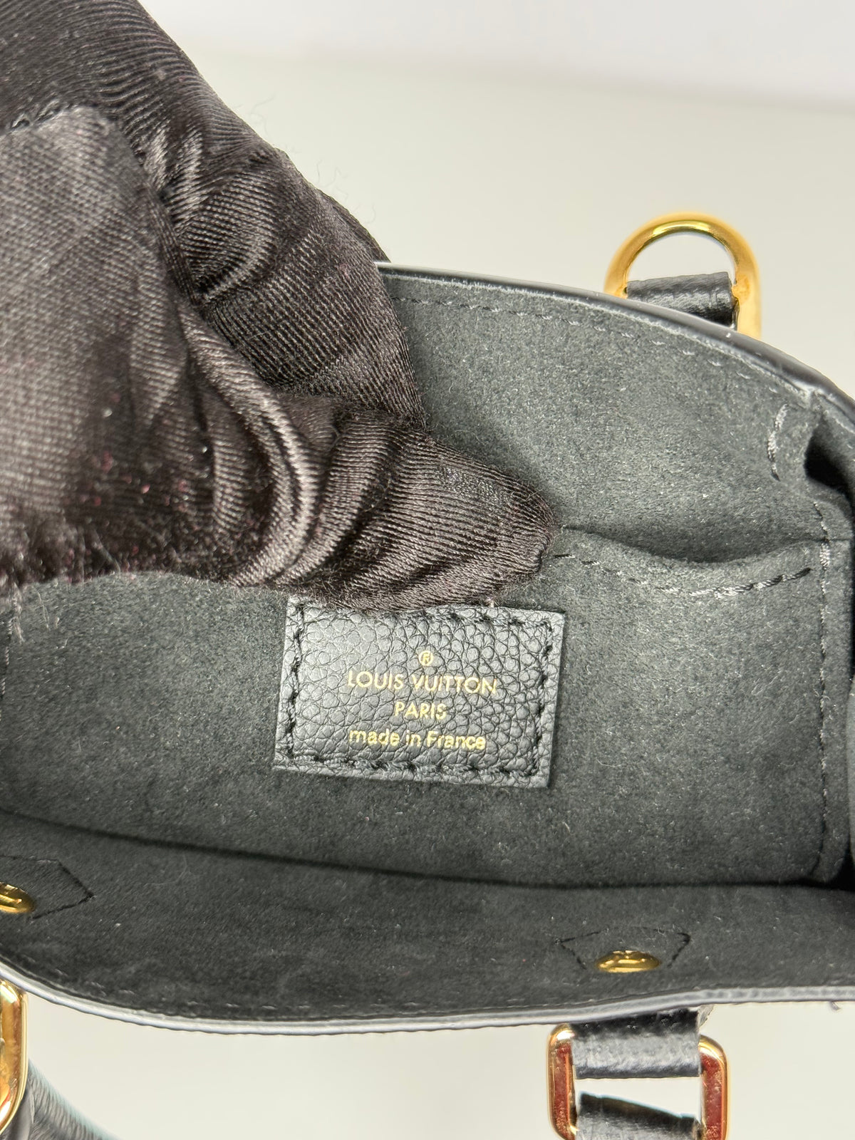 Louis Vuitton Monogram Empreinte Leather Petit Sac Plat