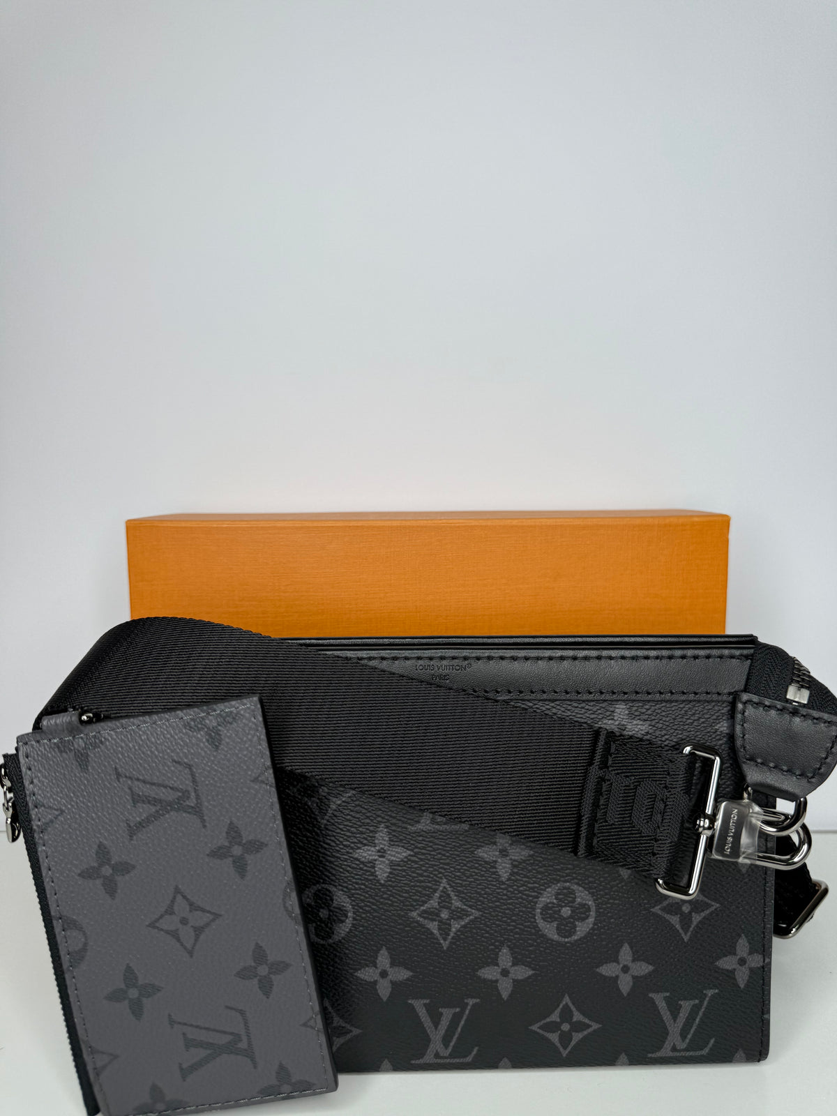 Louis Vuitton Gaston Monogram Eclipse Canvas