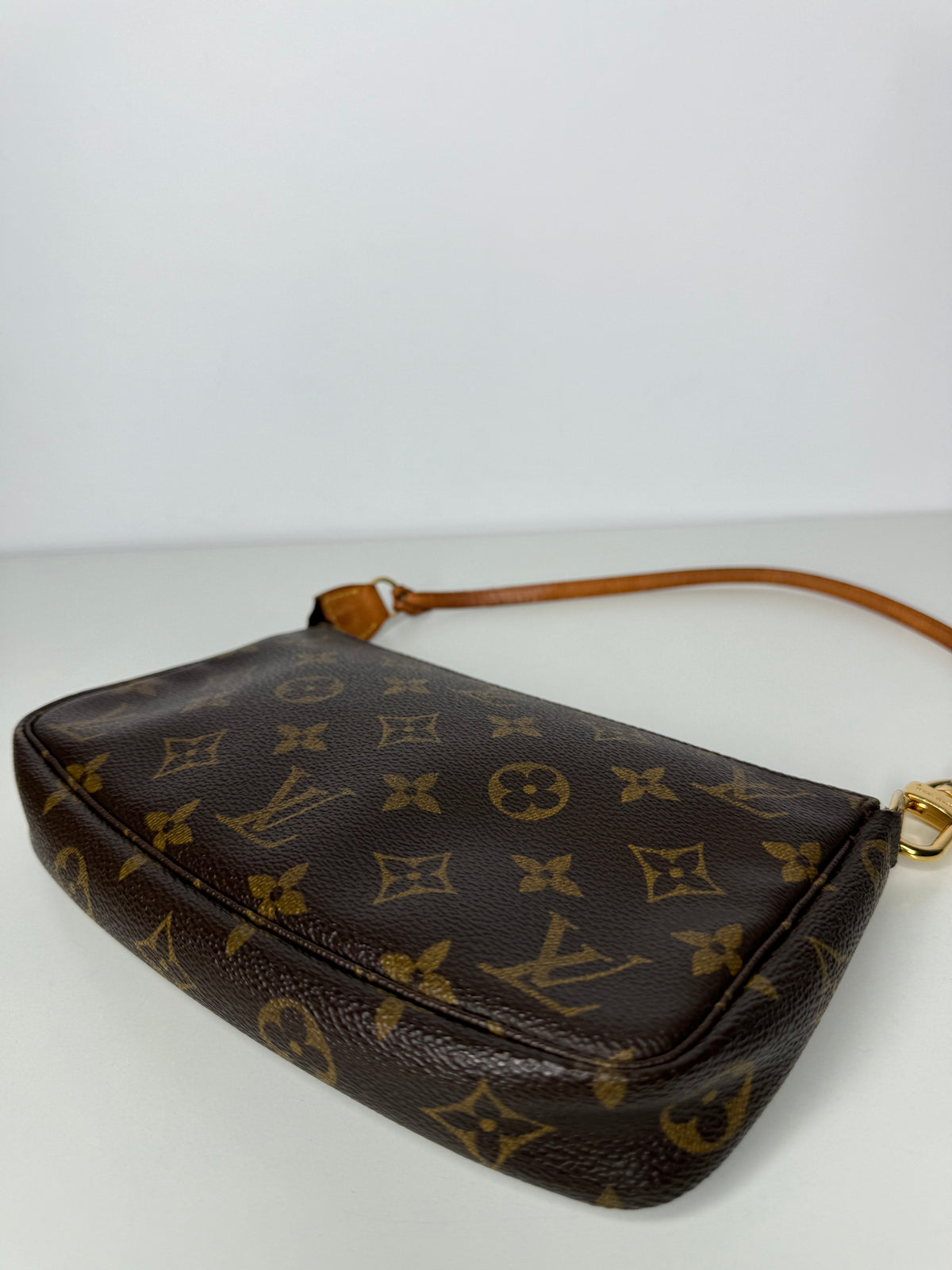 Louis Vuitton Pochette Accessories Monogram Canvas with Extender Key Ring