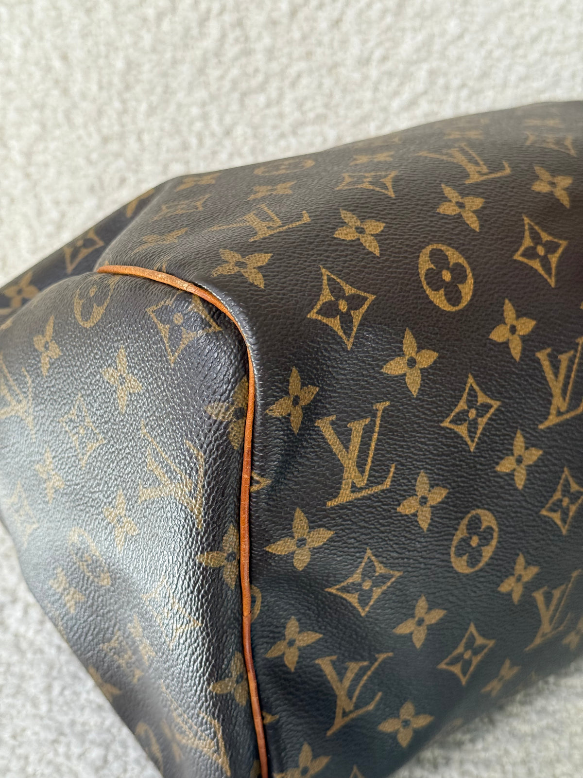 Louis Vuitton Speedy 30 Monogram Canvas with Monogram strap