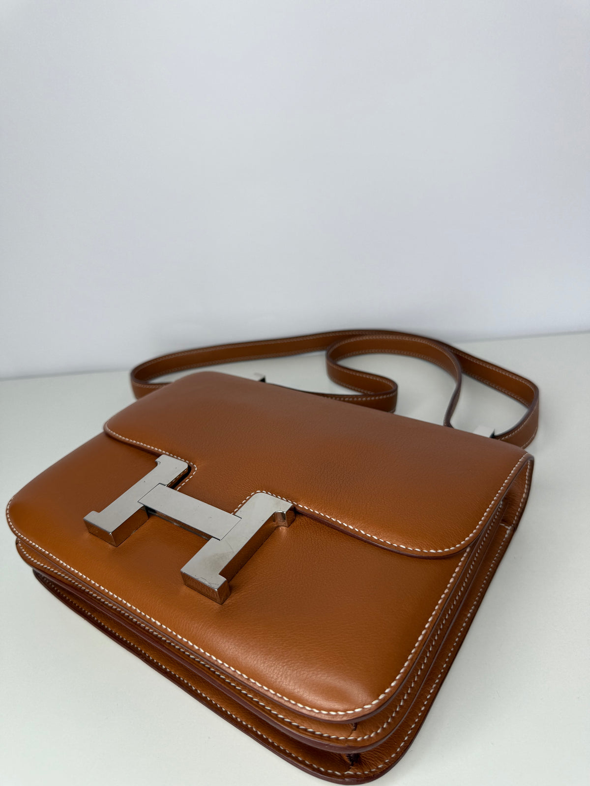 Hermès Constance 24 Gold Swift Palladium Hardware