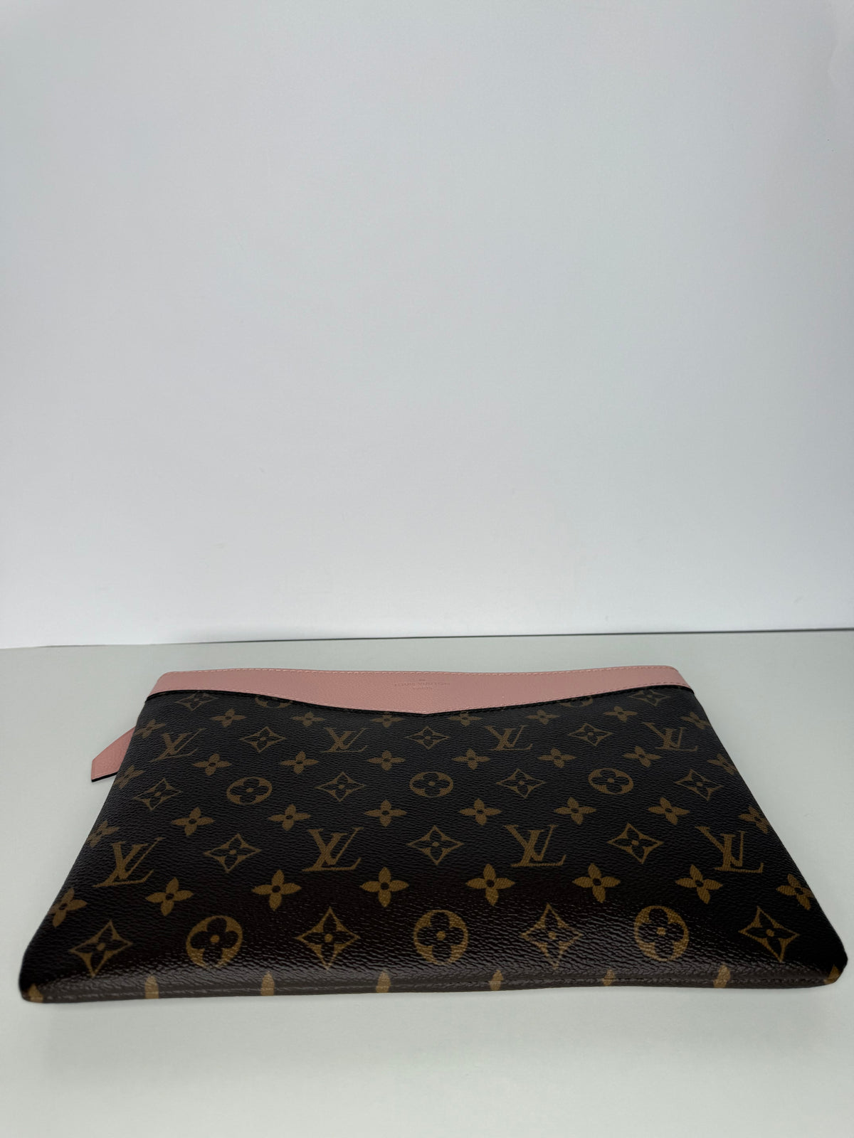 Louis Vuitton Rose Poudre Monogram Canvas Daily Pouch