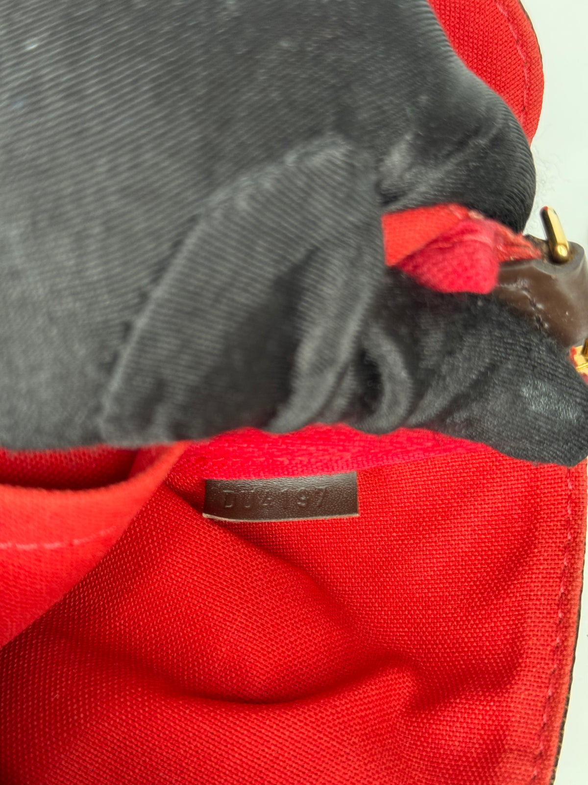 Louis Vuitton Favorite PM Damier Ebene Canvas