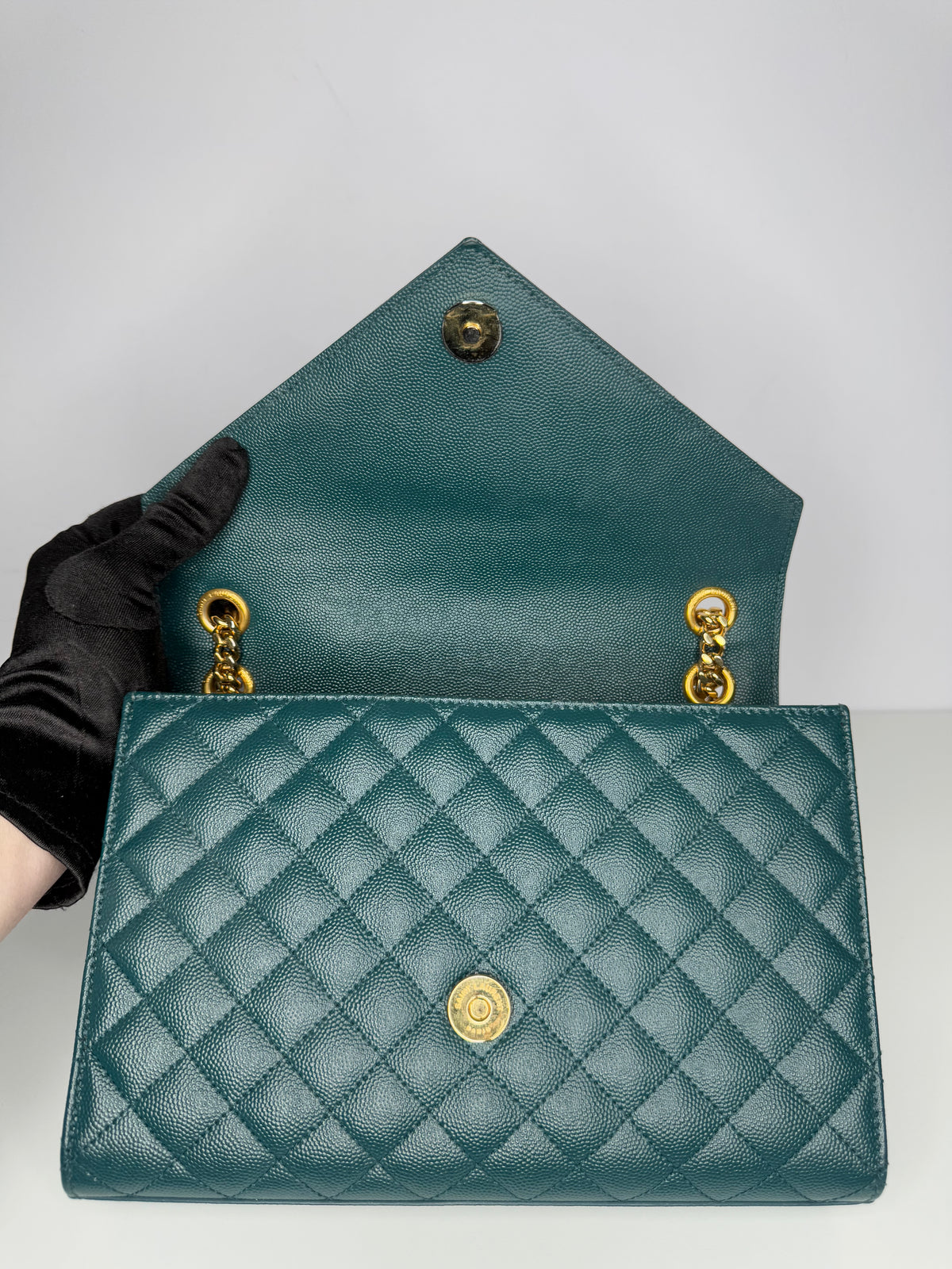 Saint Laurent Envelope Medium Quilted Grain De Poudre Green Leather