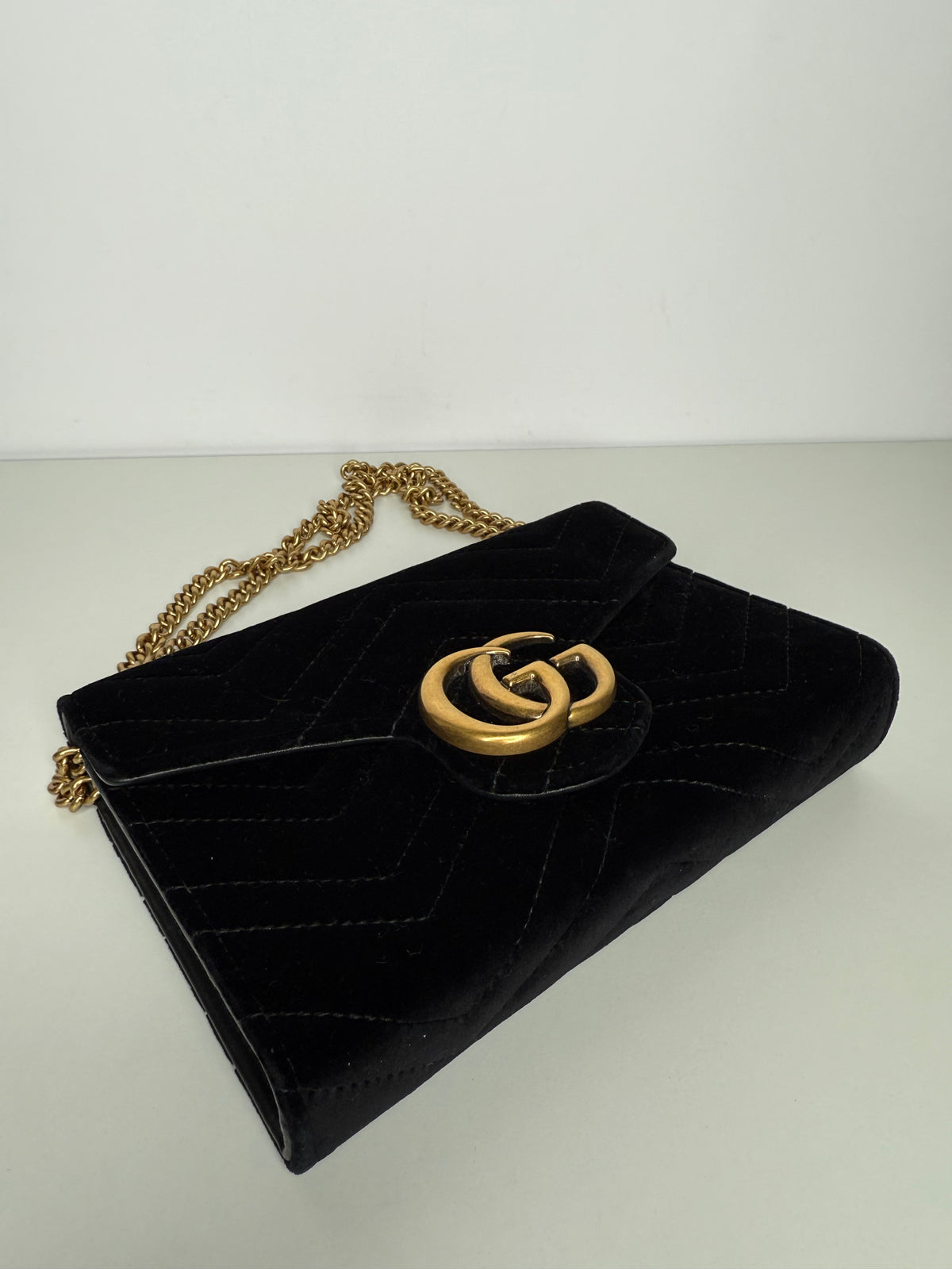 Gucci Velvet Matelasse GG Marmont Chain Wallet Black