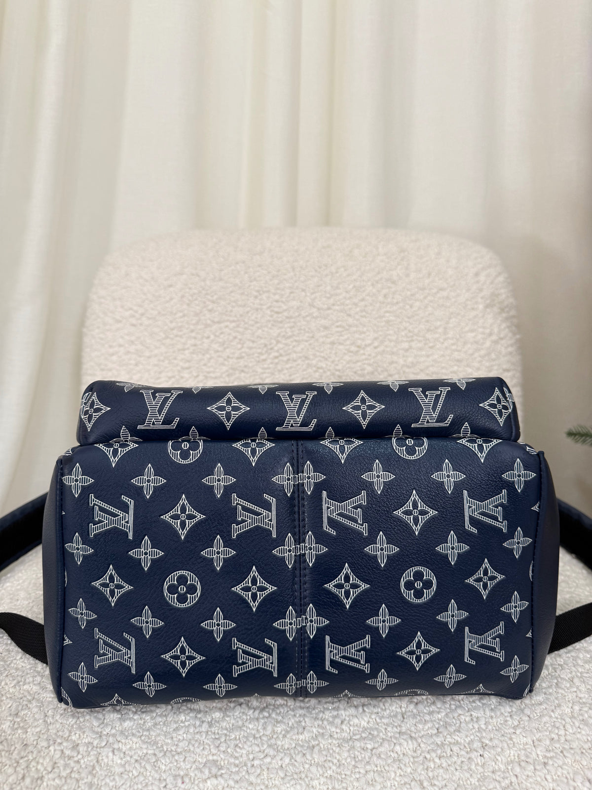 Louis Vuitton Discovery Backpack Monogram Shadow Leather