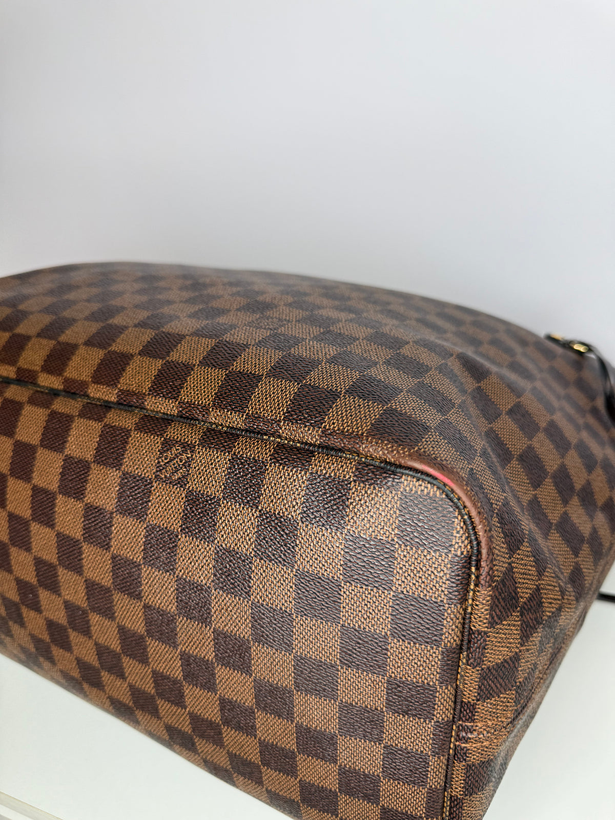 Louis Vuitton Neverfull GM Damier Ebene Canvas