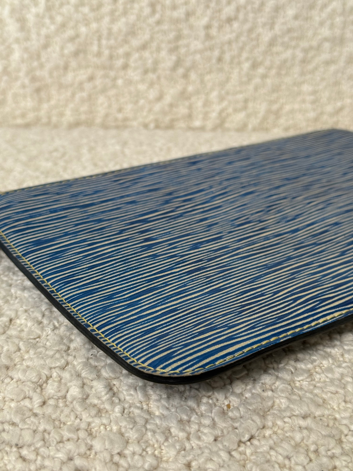 Louis Vuitton Limited Edition Neverfull MM Denim Epi Leather