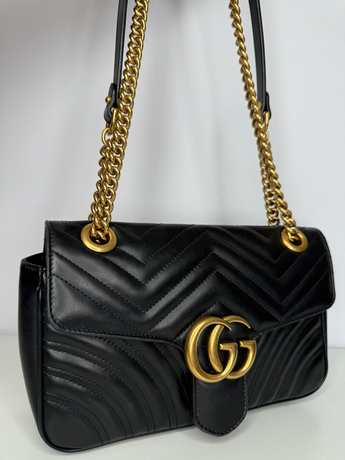 Gucci GG Marmont Black Calfskin Matelasse Medium Shoulder Bag