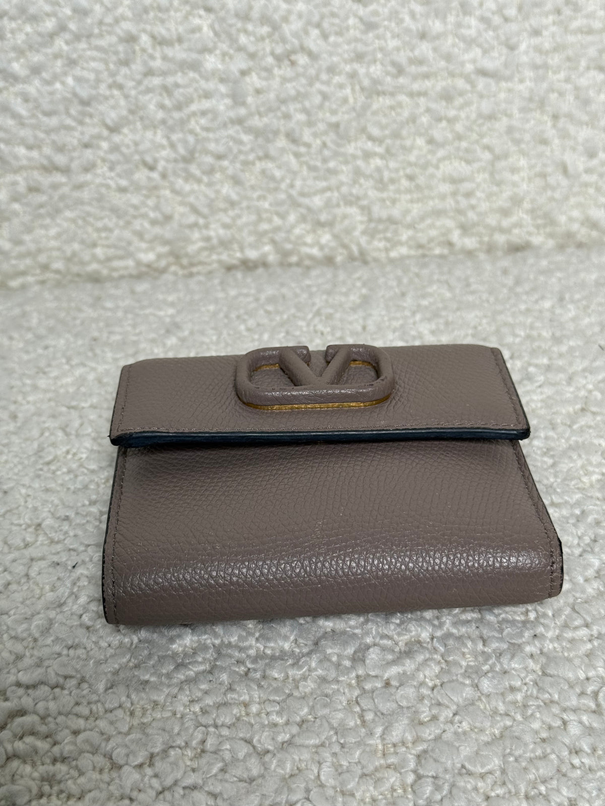 Valentino Garavani V-sling Wallet Grey Leather