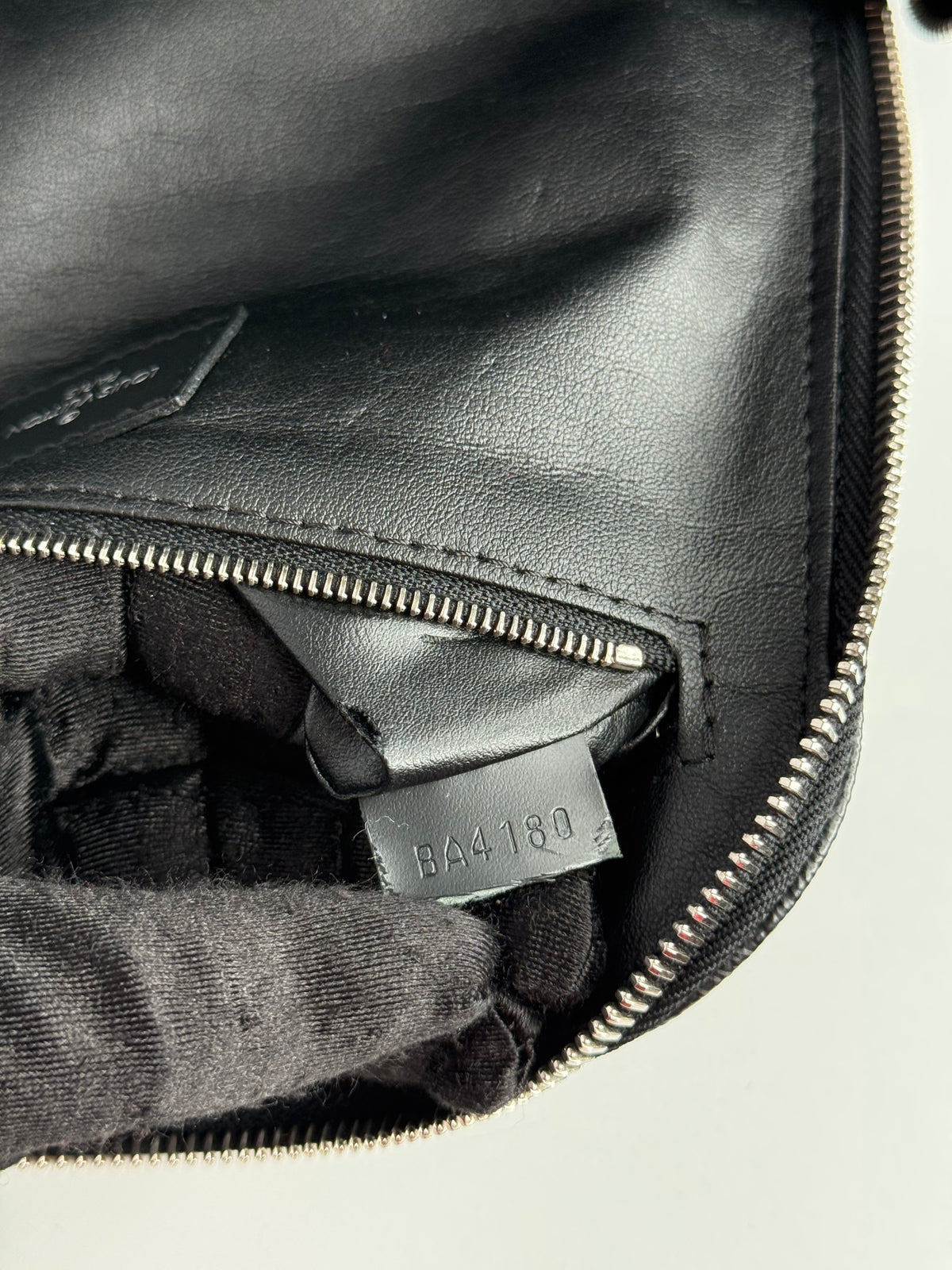 Louis Vuitton Damier Graphite Canvas Toiletry Pouch