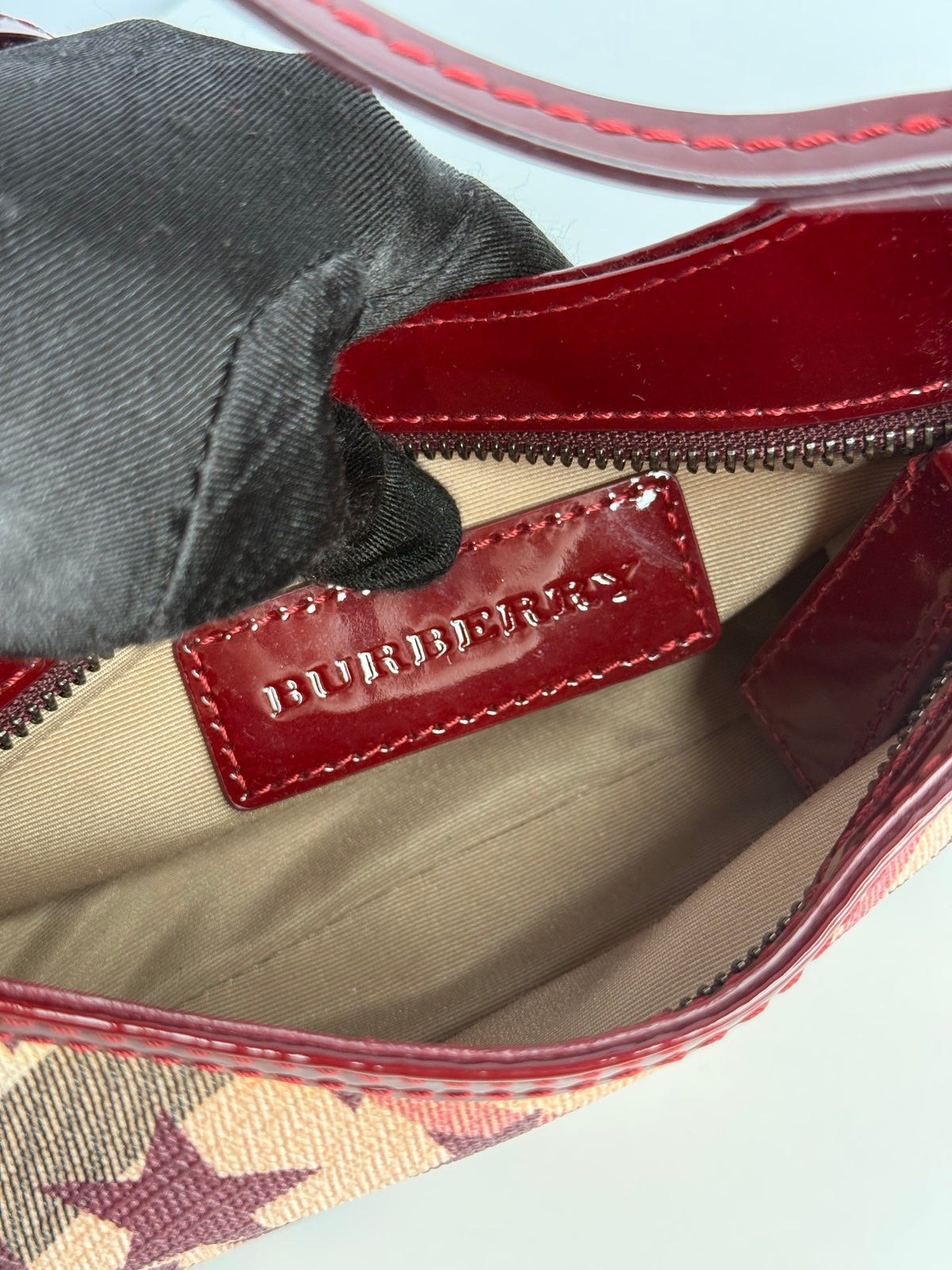 Burberry Beige/Burgundy Painswick Nova Printed Star Pochette