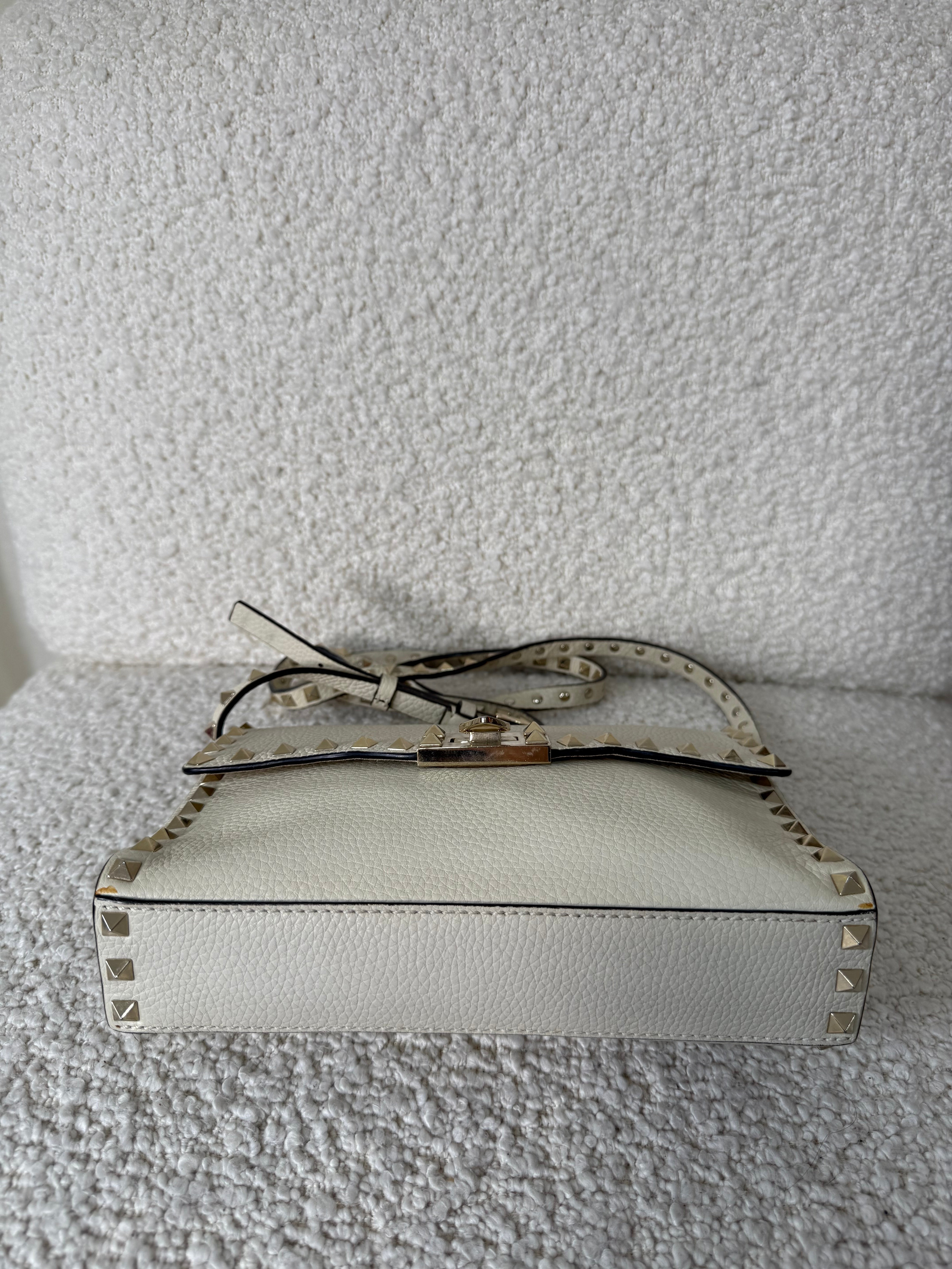Valentino Garavani Small Rockstud Grainy Calfskin Crossbody Bag Ivory