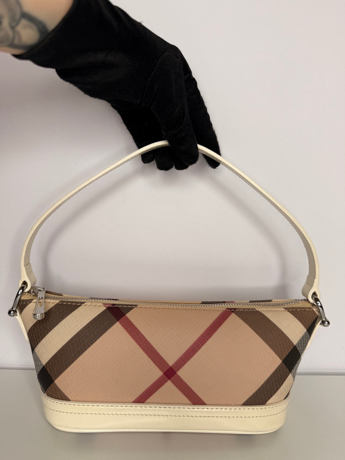 Burberry Nova Check Mini Boat Pochette White Patent Leather