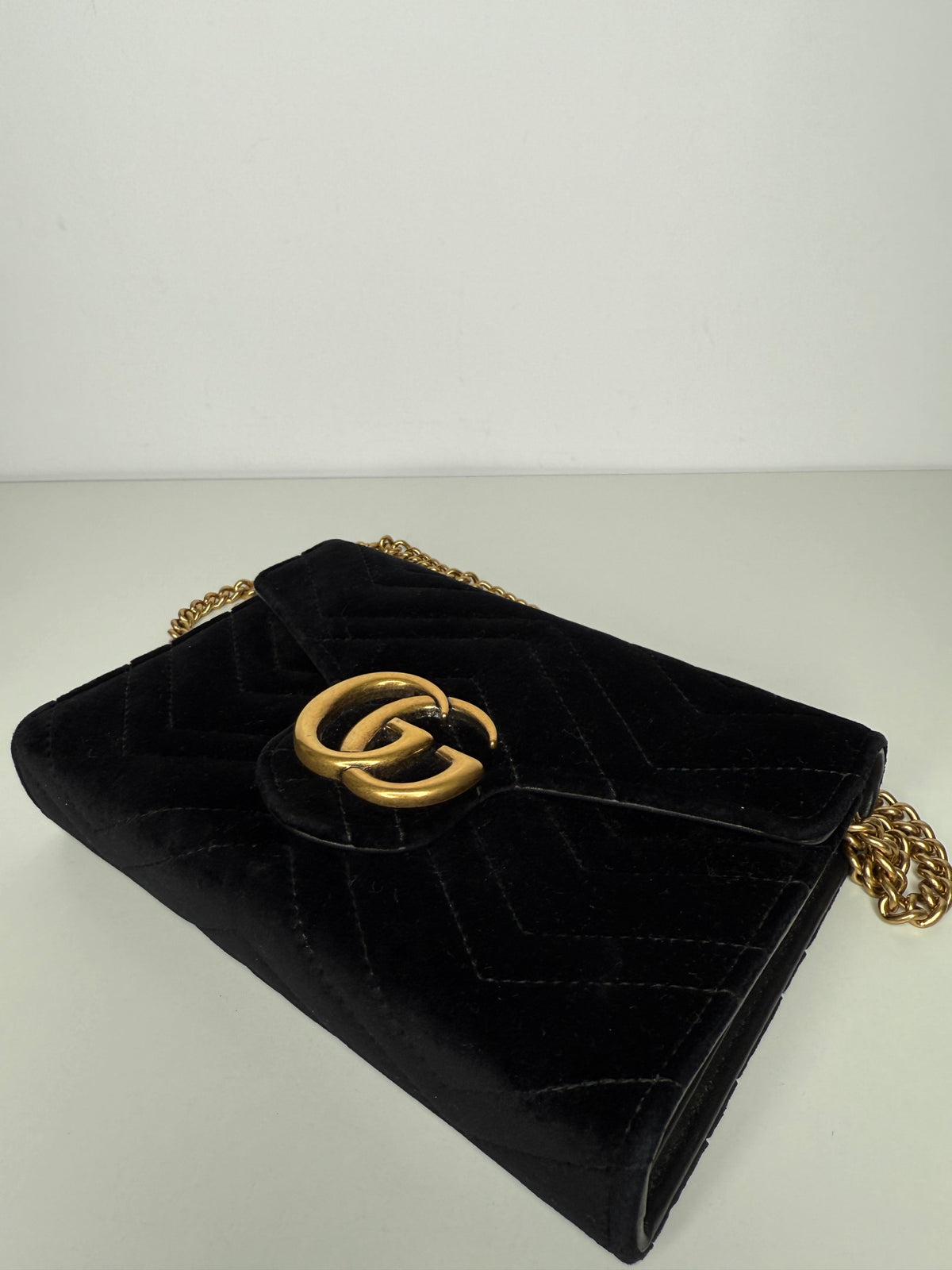 Gucci Velvet Matelasse GG Marmont Chain Wallet Black