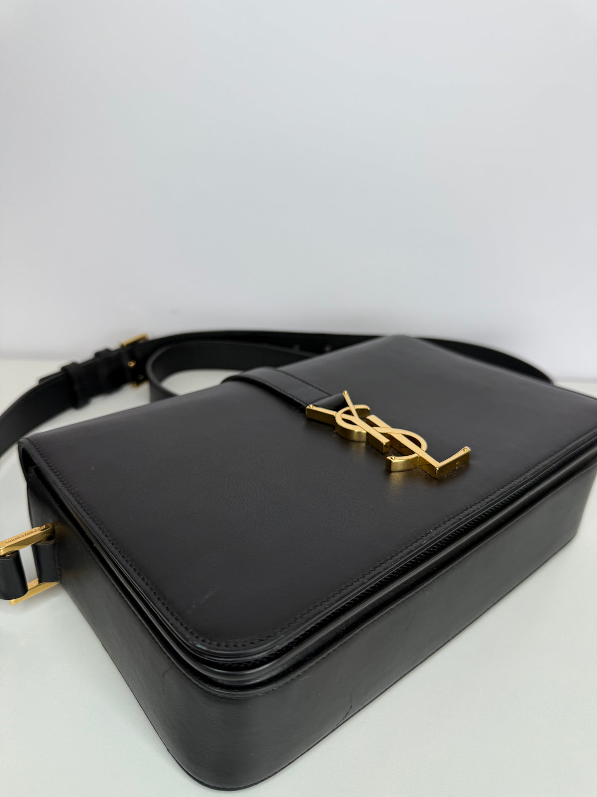 Saint Laurent Black Medium Smooth Calfskin Université Bag